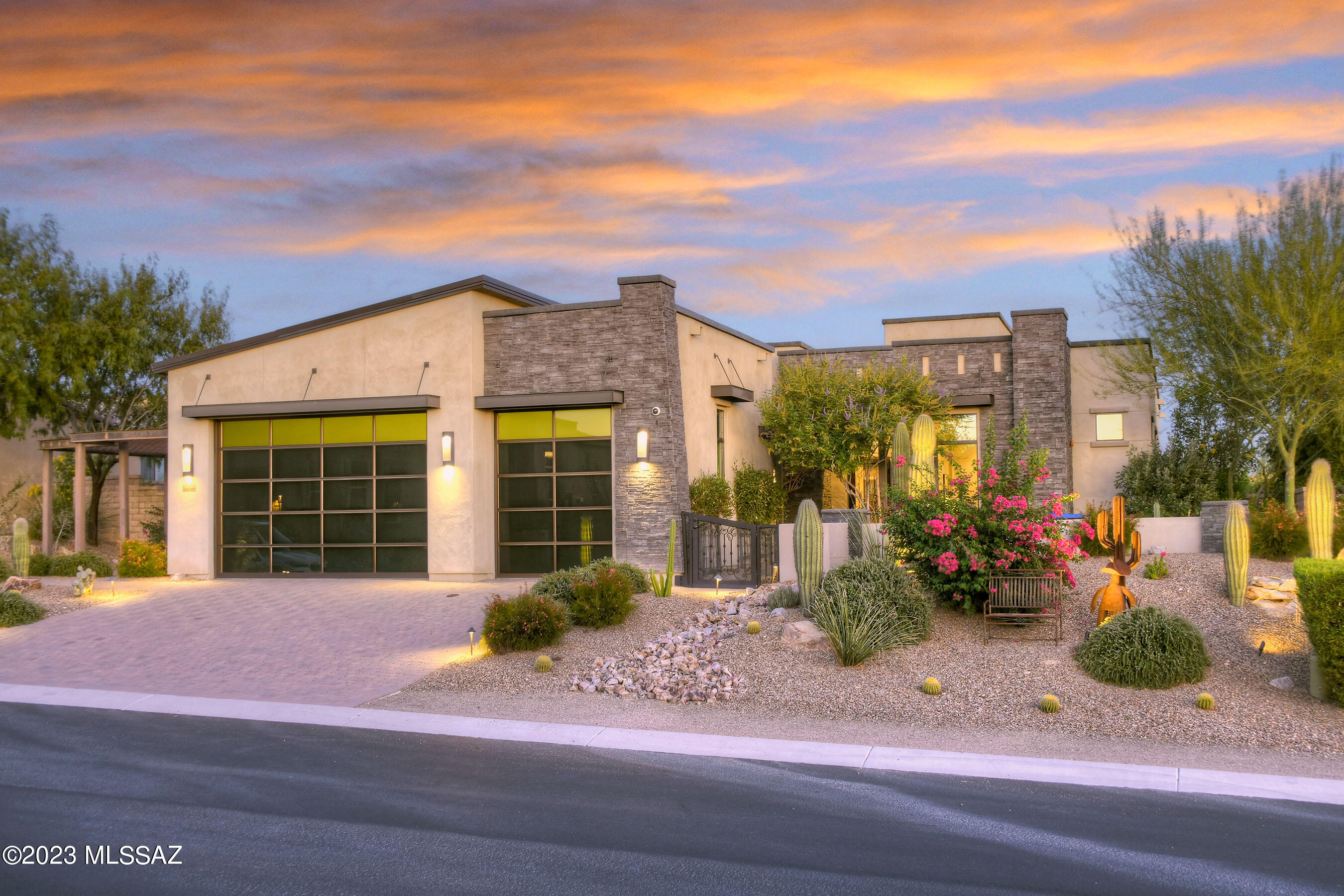 Los Saguaros At Dove Mountain SQ20121640199 - Residential