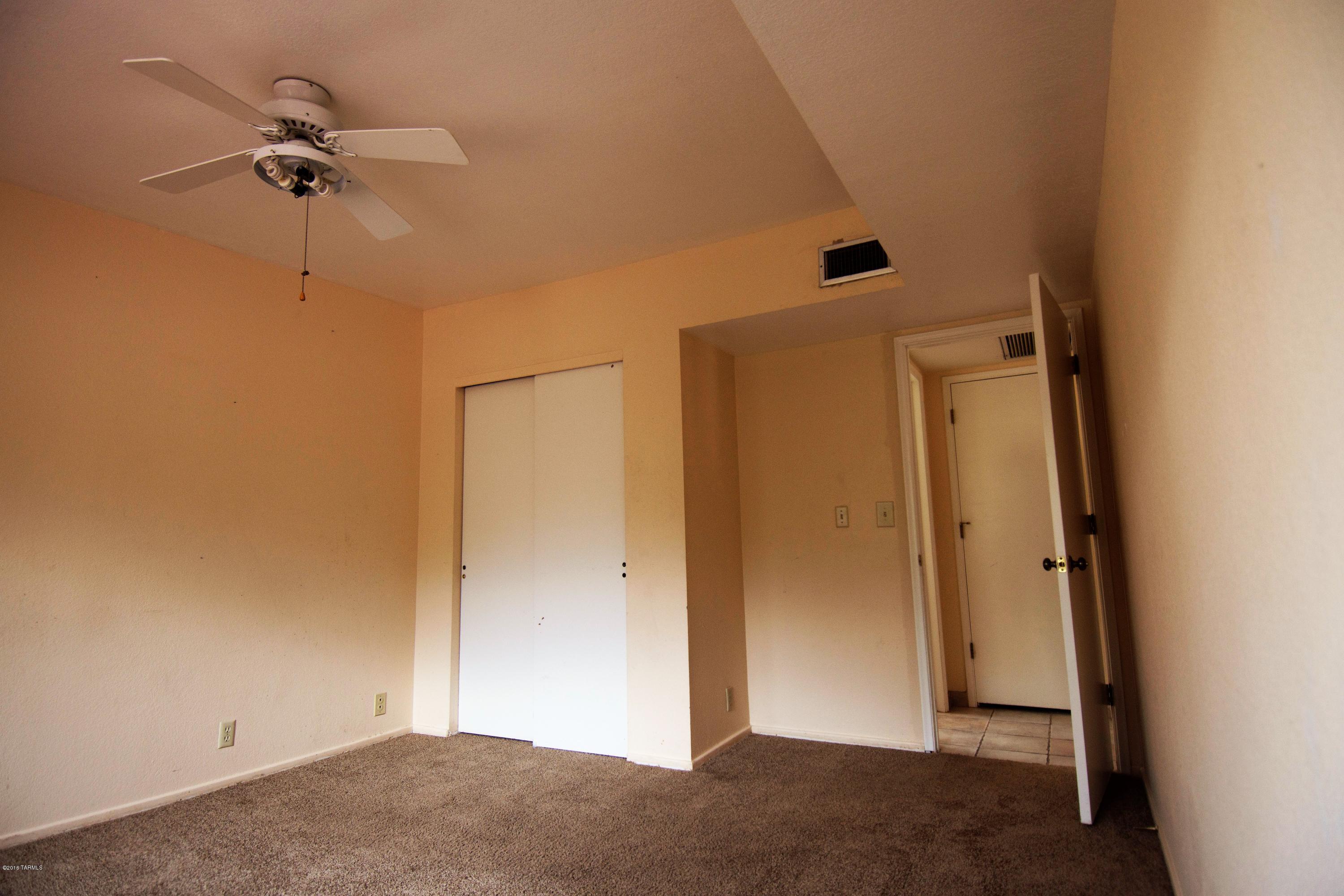 Sabino Sunrise Townhomes II (1-45) - Residential Lease