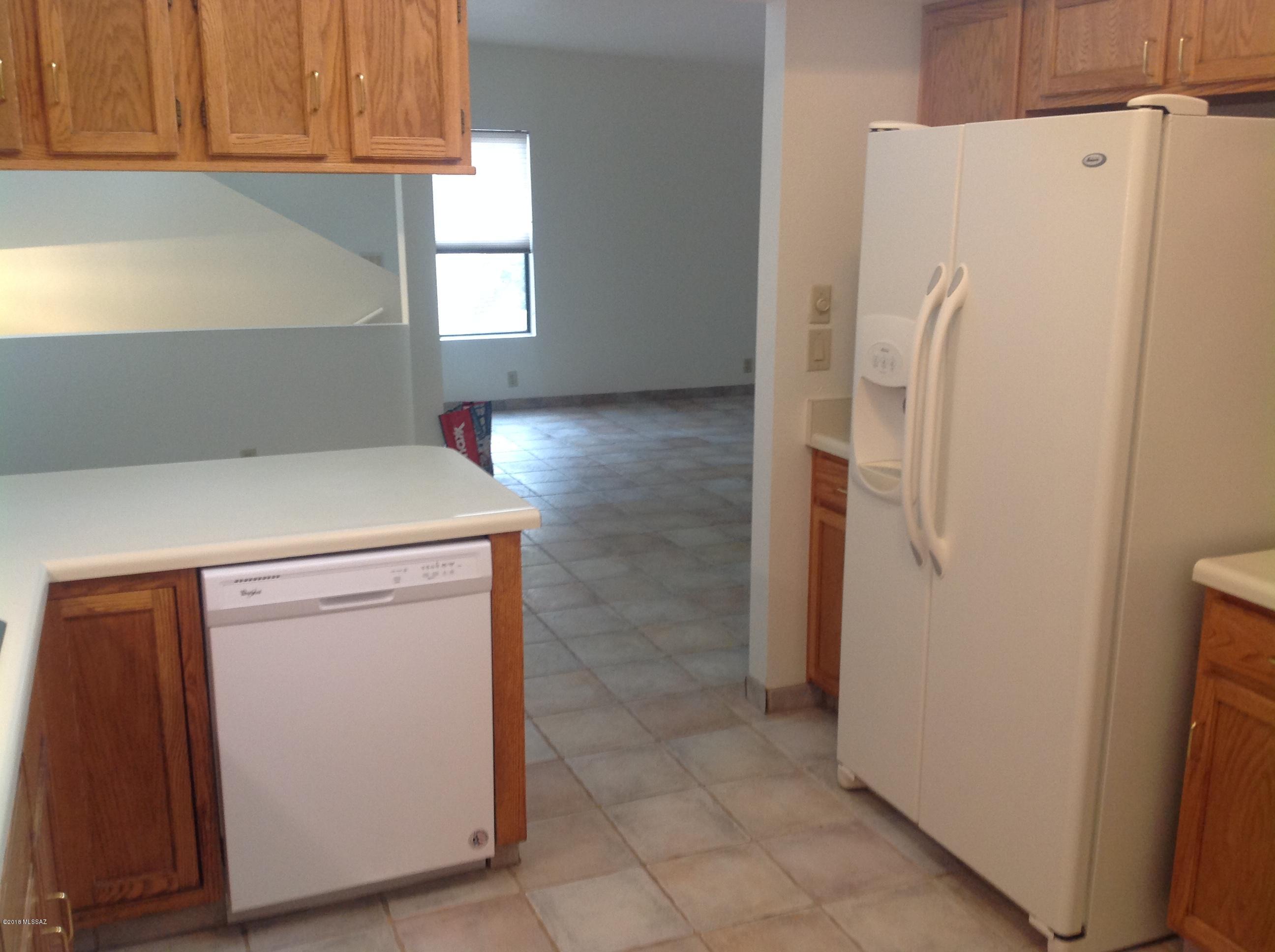 Sabino Sunrise Townhomes II (1-45) - Residential Lease