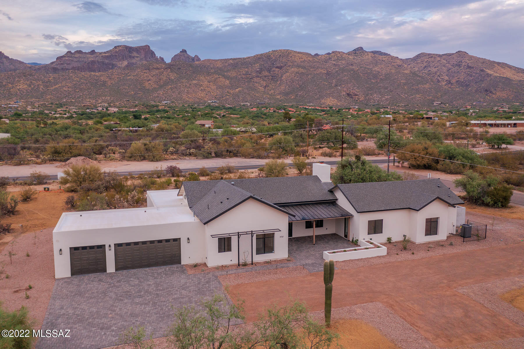Craig Douglas luxurious custom home