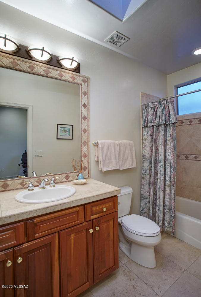 Sabino Mountain (1-290) - Residential