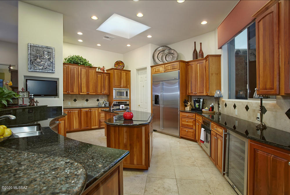 Sabino Mountain (1-290) - Residential