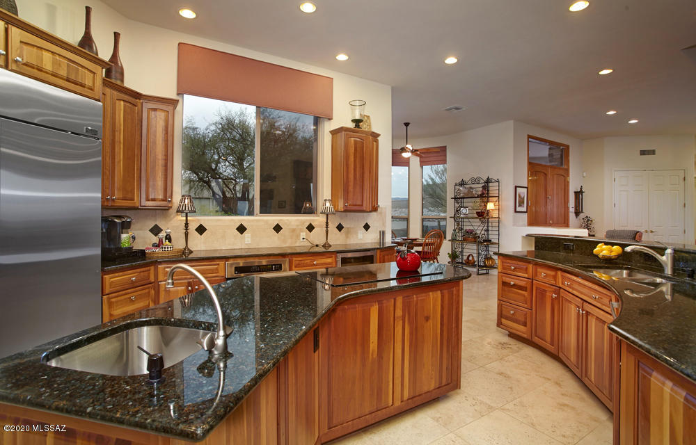 Sabino Mountain (1-290) - Residential