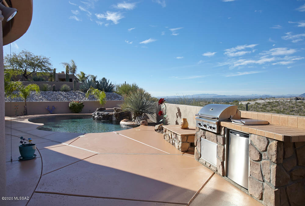 Sabino Mountain (1-290) - Residential