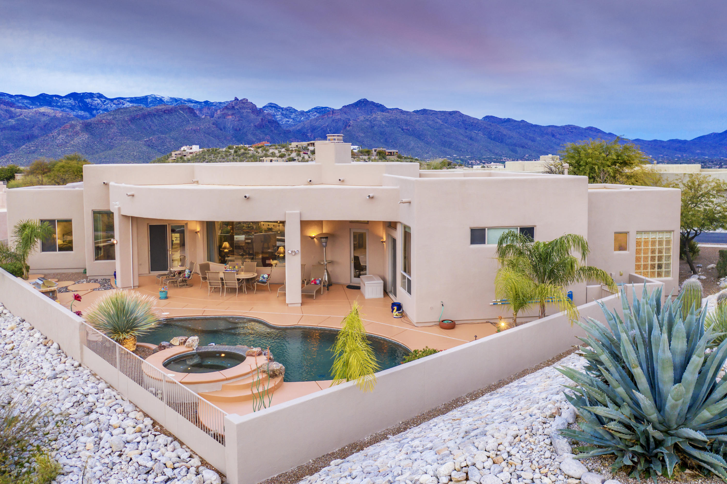 Sabino Mountain (1-290) - Residential