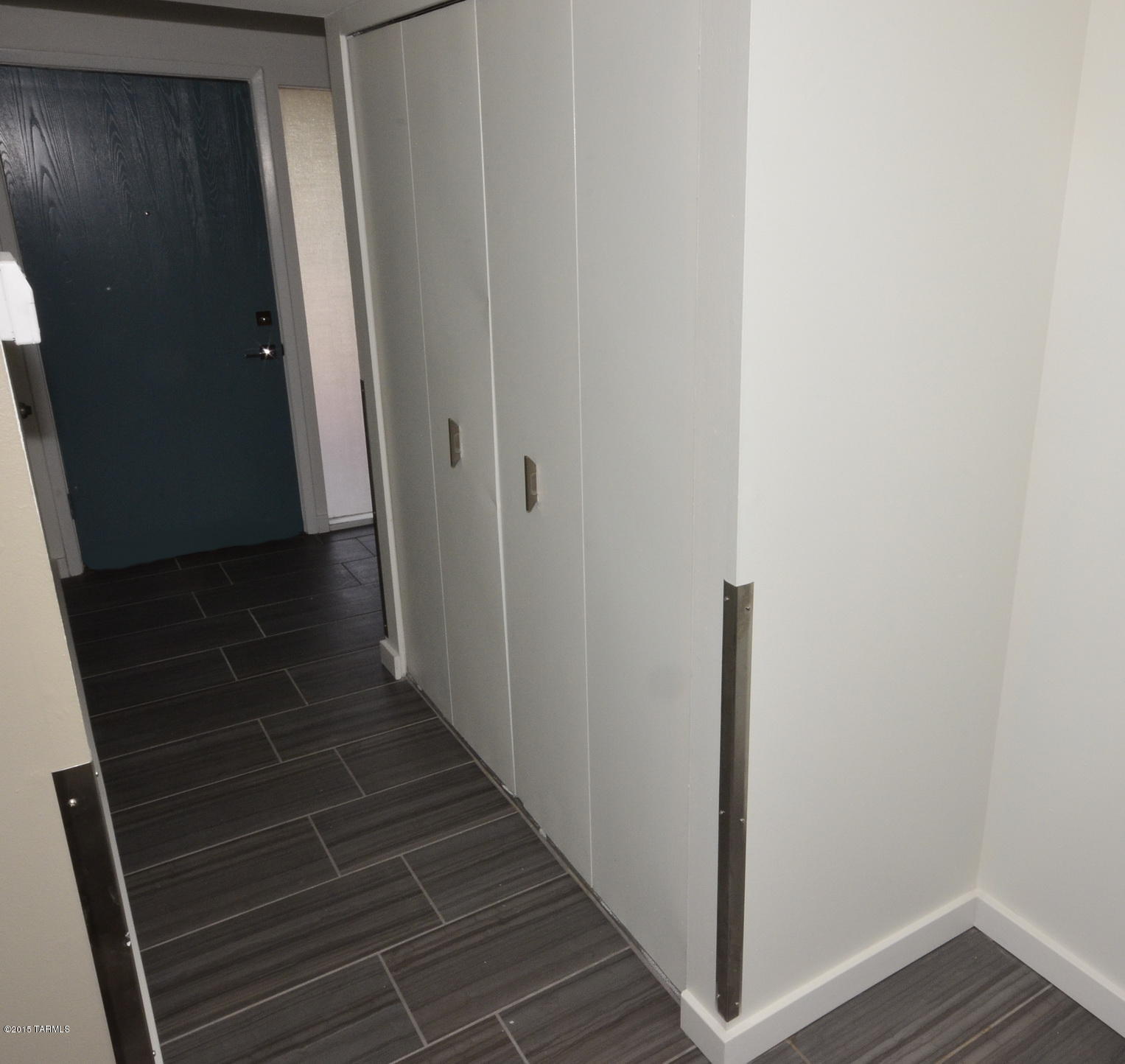 Carriage Hill NO. 5 (525-595) - Residential Lease