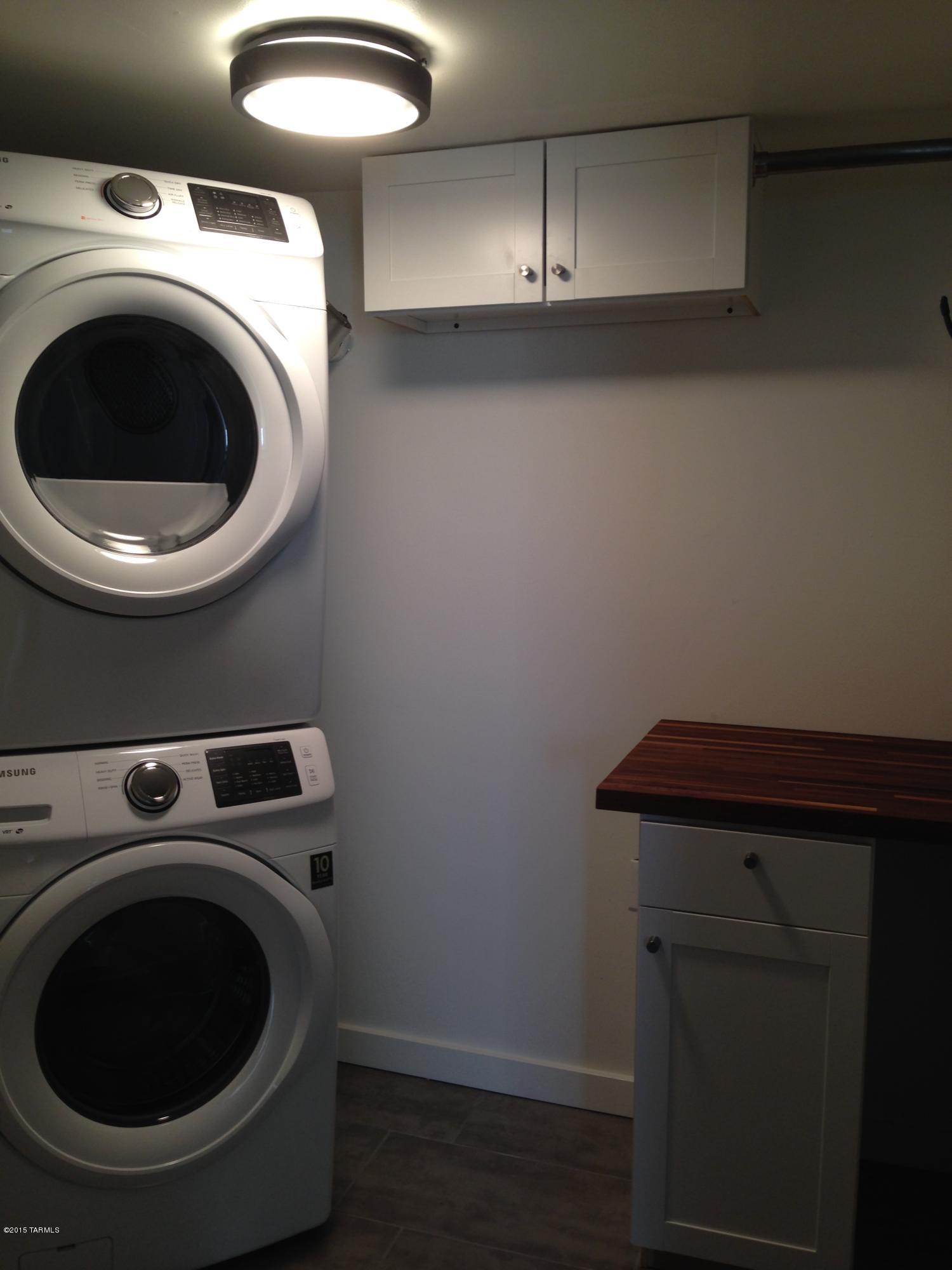 Carriage Hill NO. 5 (525-595) - Residential Lease