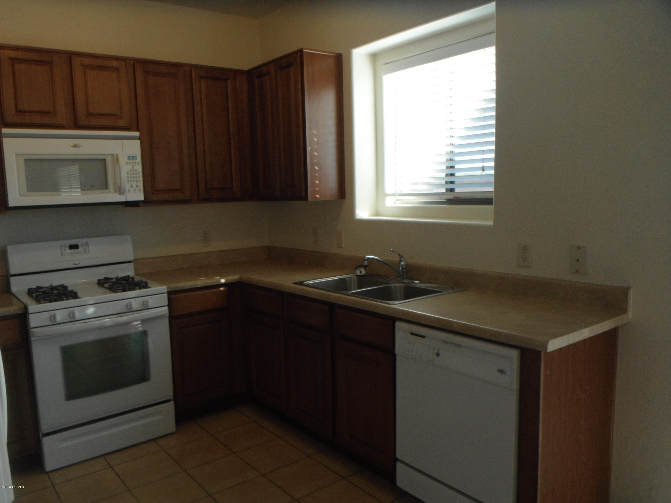 Empire Heights (1-241) - Residential Lease