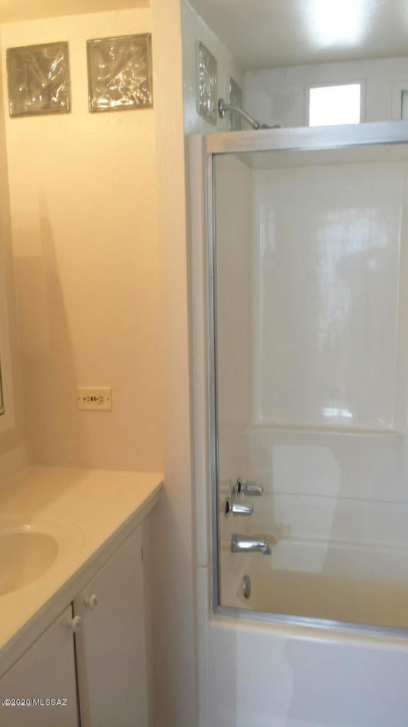 Phyllis Addition - Residential Lease