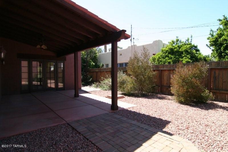 Alta Vista (1-98) - Residential Lease
