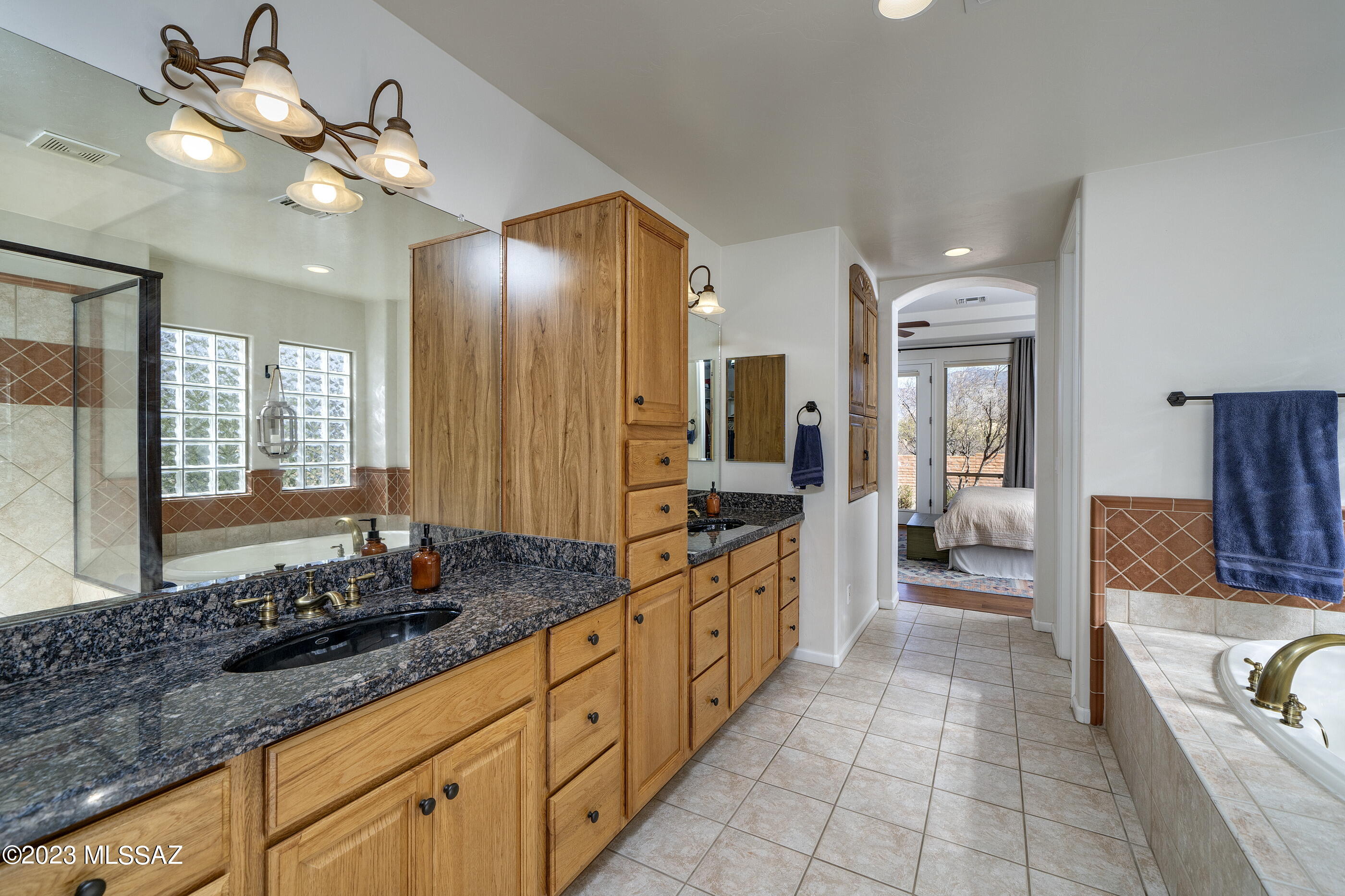 Coyote Creek (1-395) - Residential