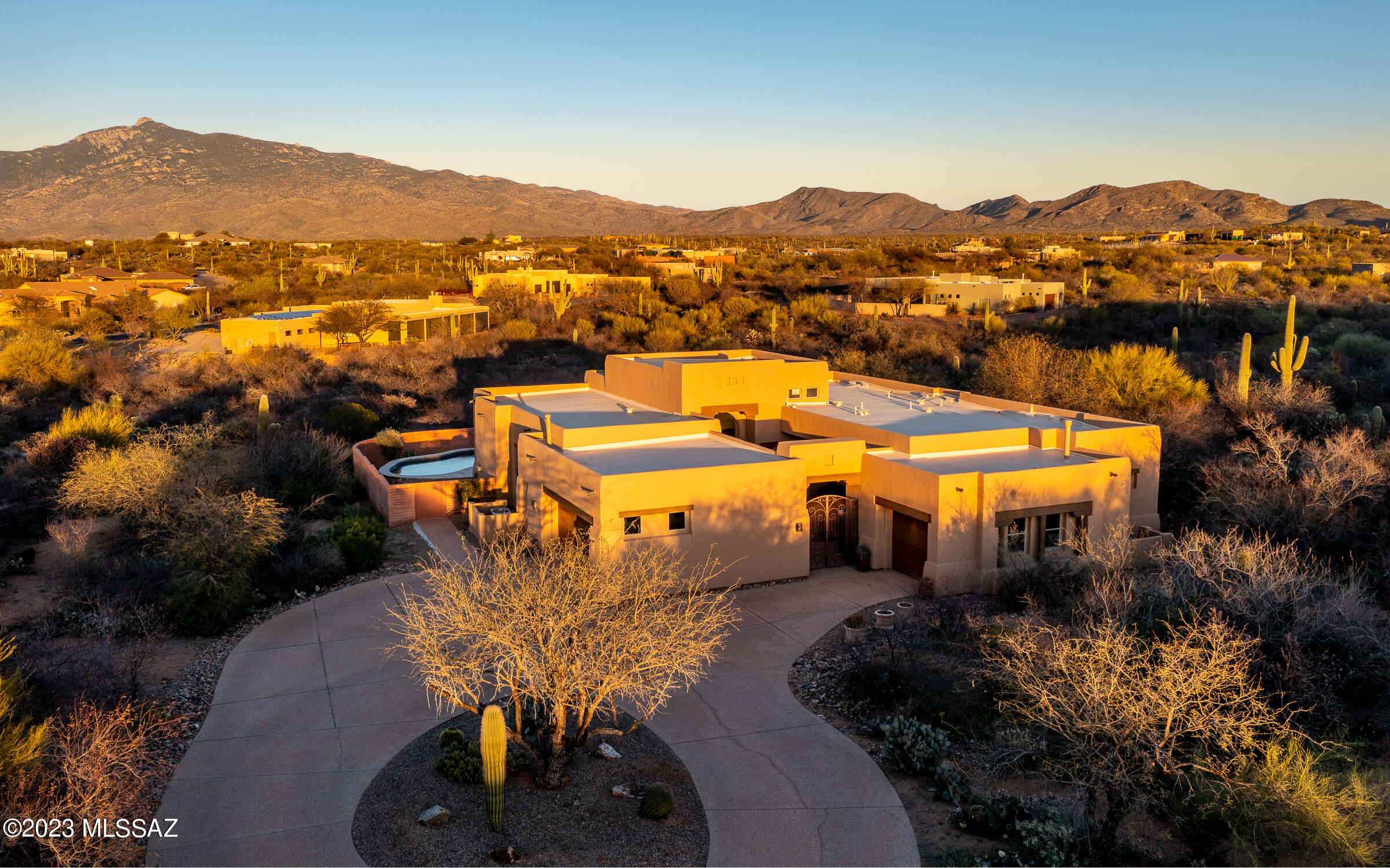 Coyote Creek (1-395) - Residential
