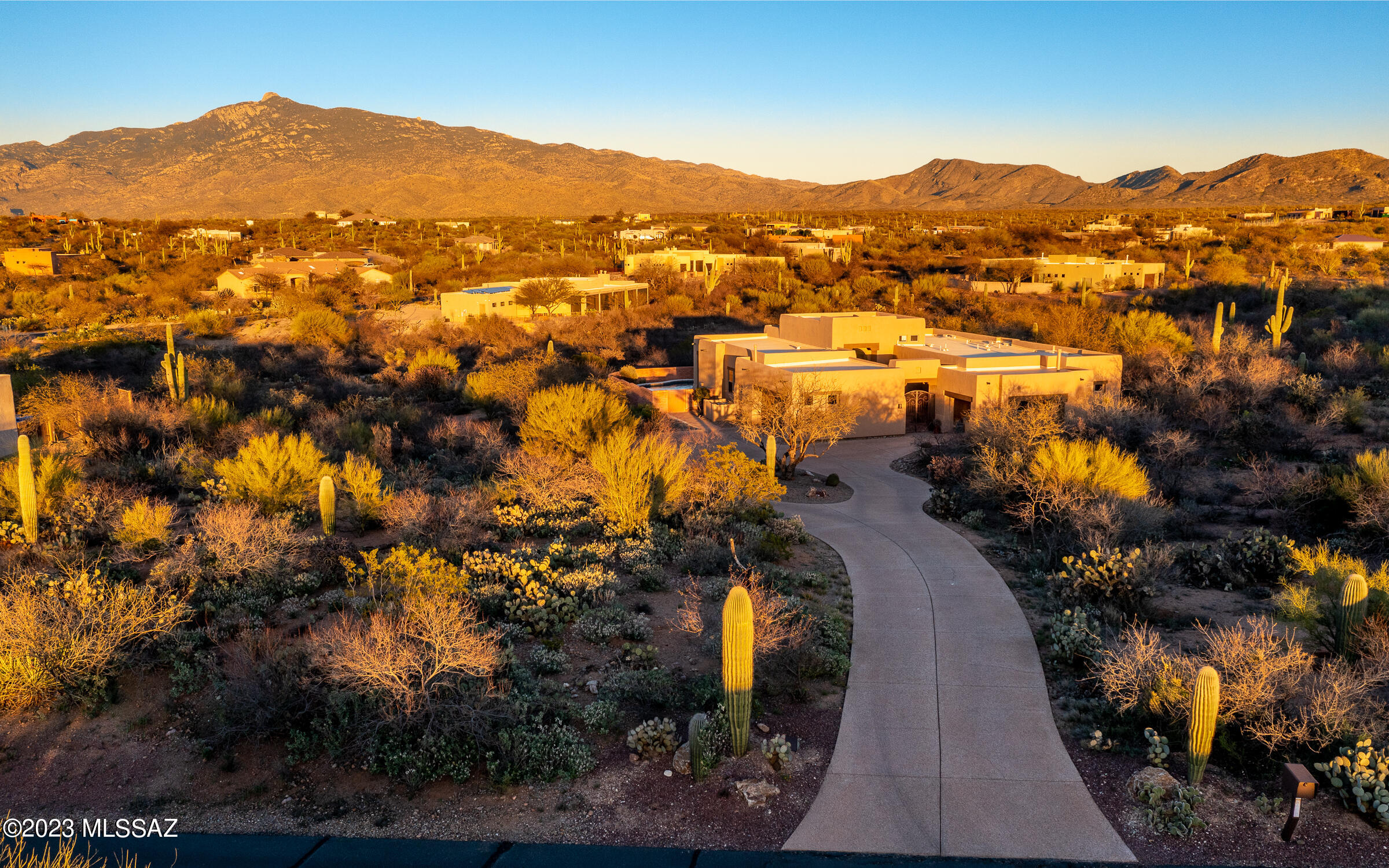 Coyote Creek (1-395) - Residential