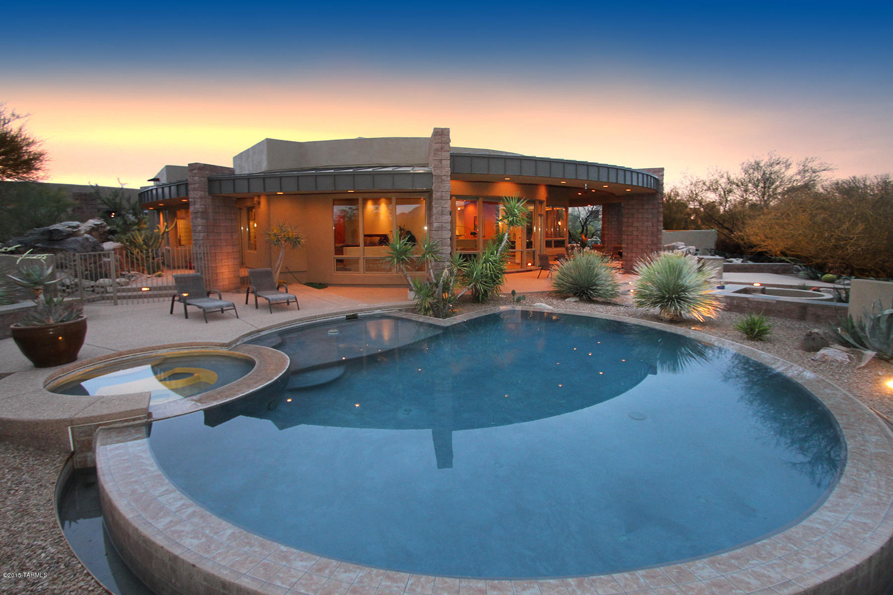 Honey Bee Ridge(The Estates At) - Residential