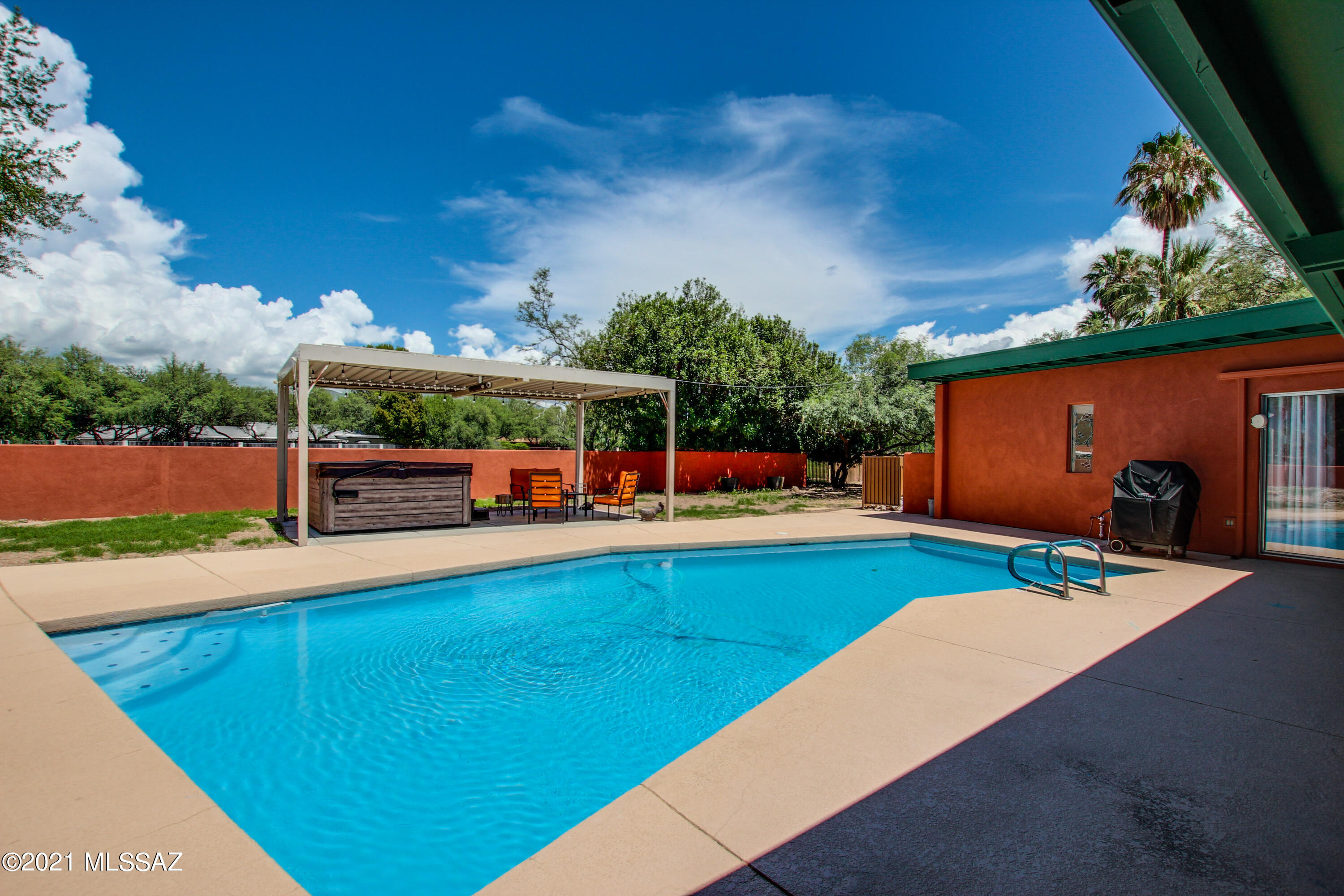 Forty Niners Country Club Estates - Residential
