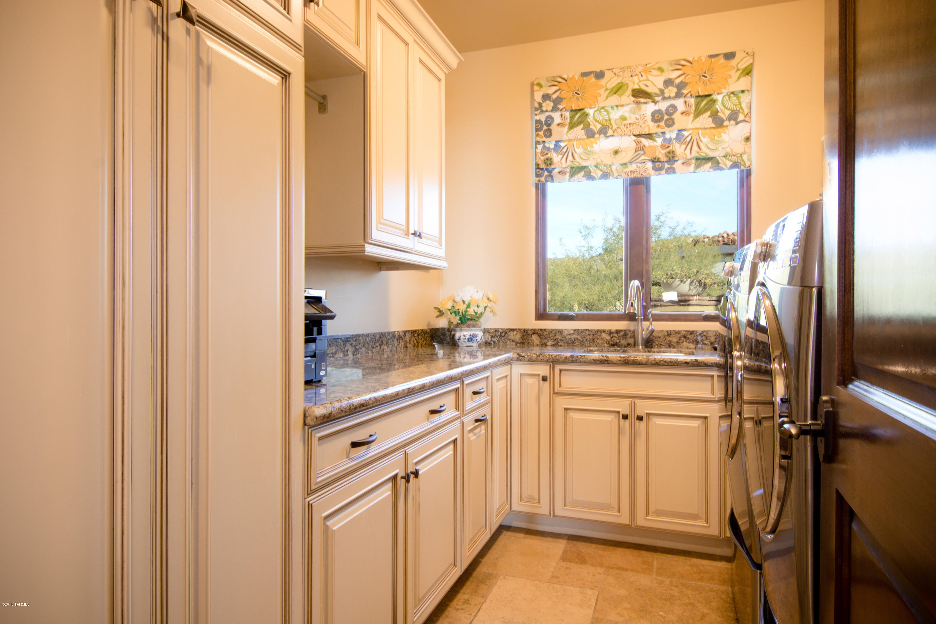 Stone Canyon III - Residential