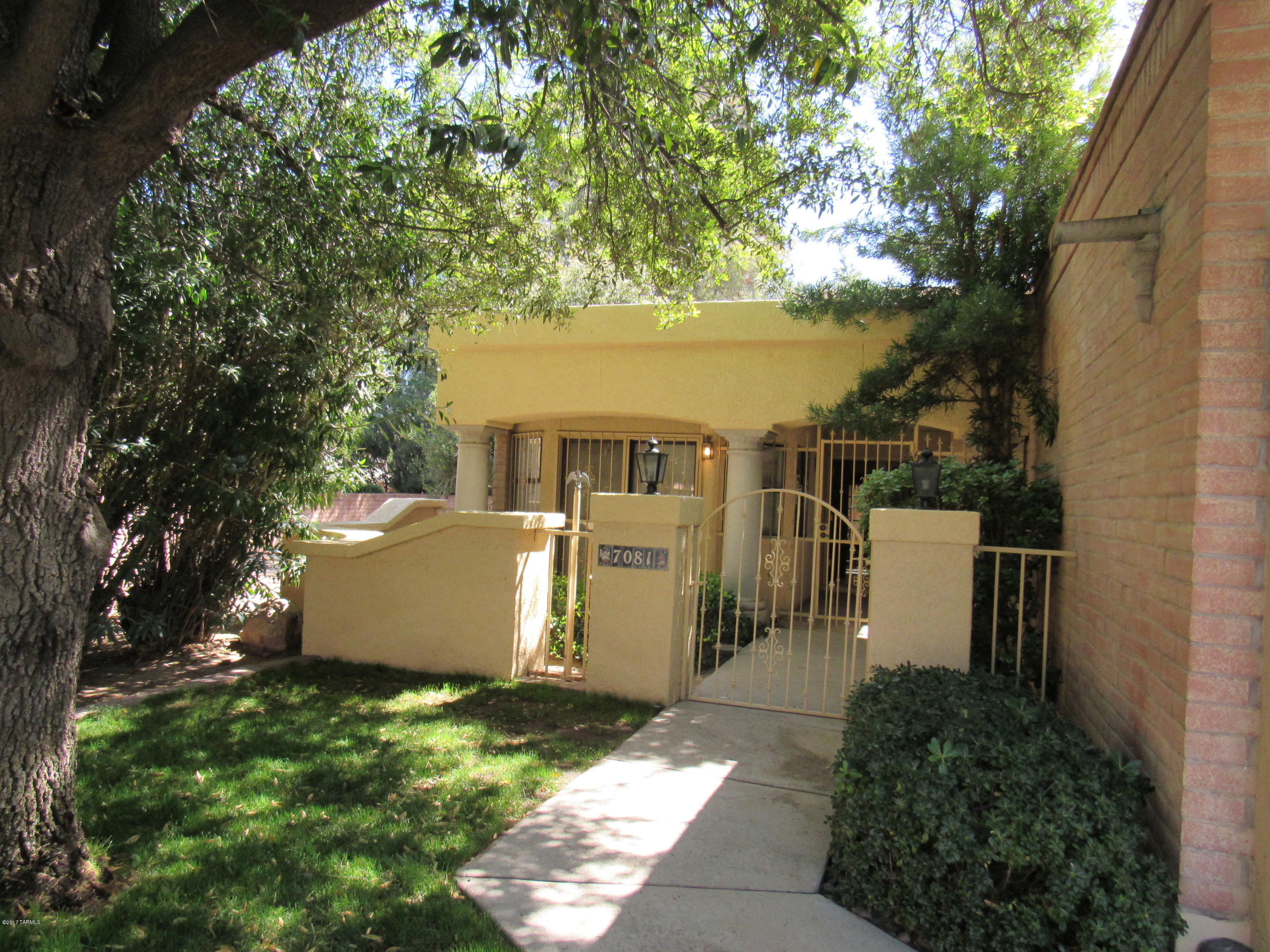 Riverbend Sabino Canyon Rd Amd - Residential