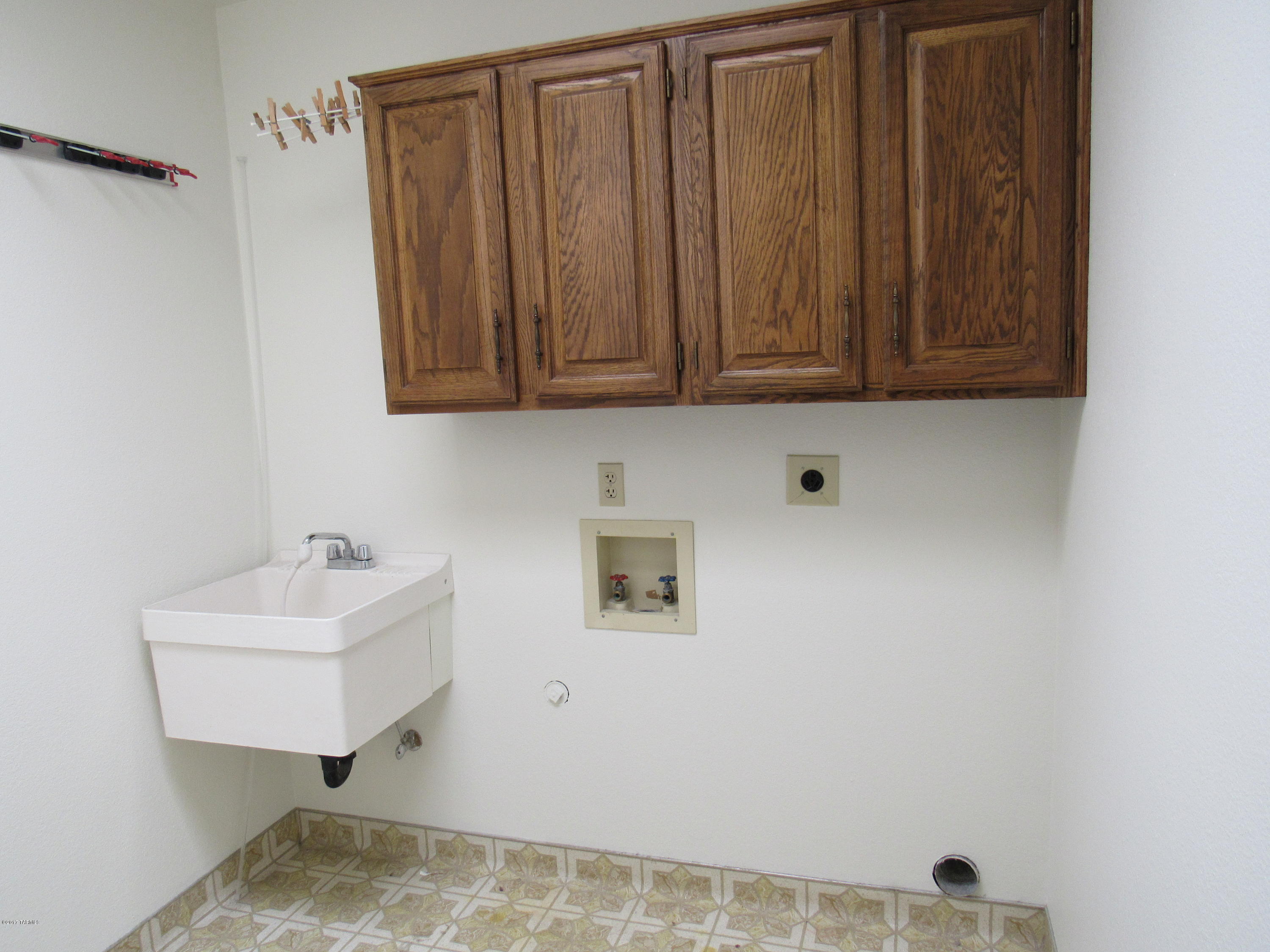 Riverbend Sabino Canyon Rd Amd - Residential