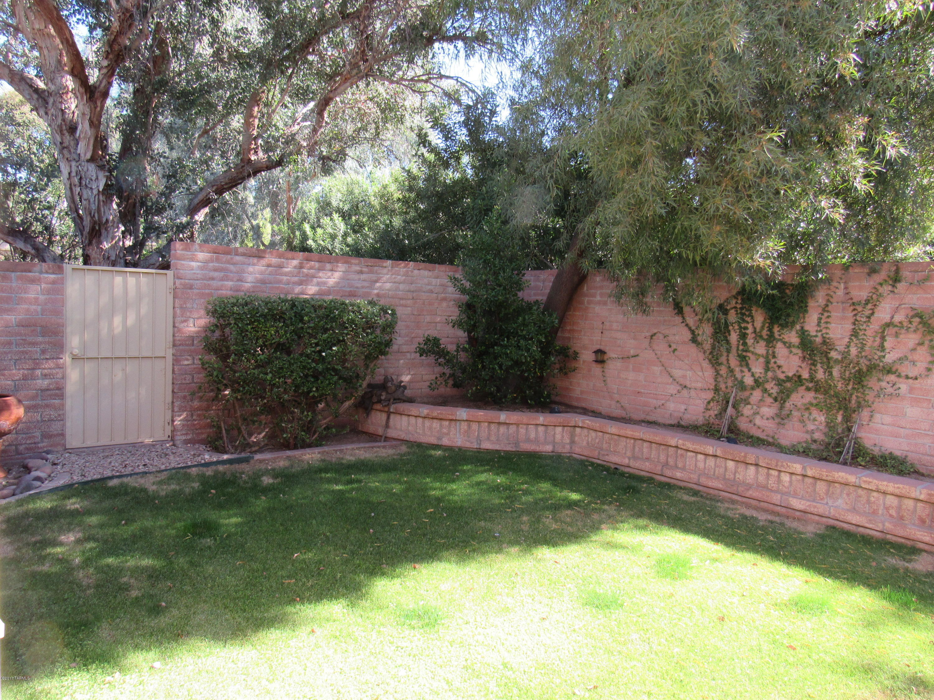 Riverbend Sabino Canyon Rd Amd - Residential