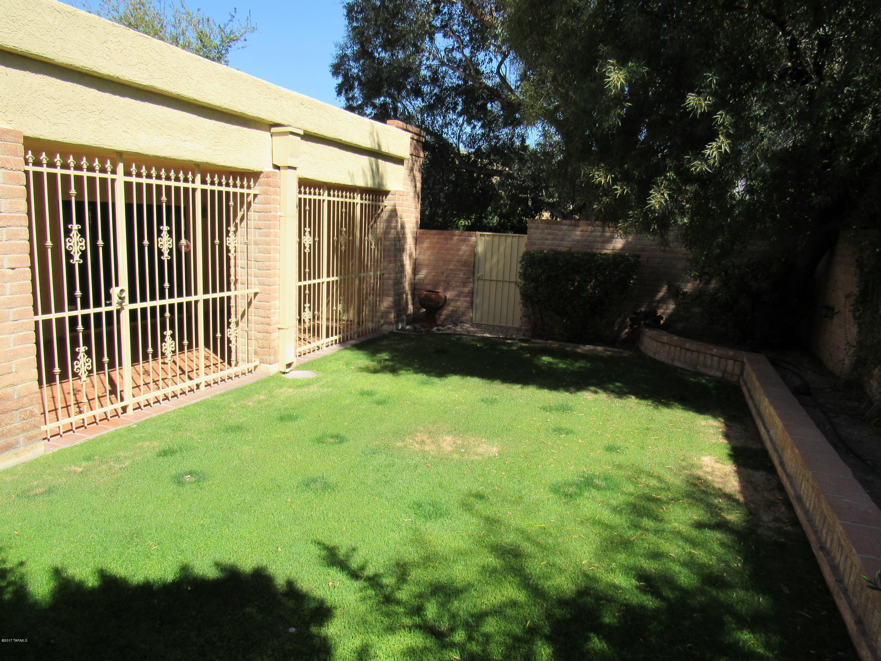 Riverbend Sabino Canyon Rd Amd - Residential