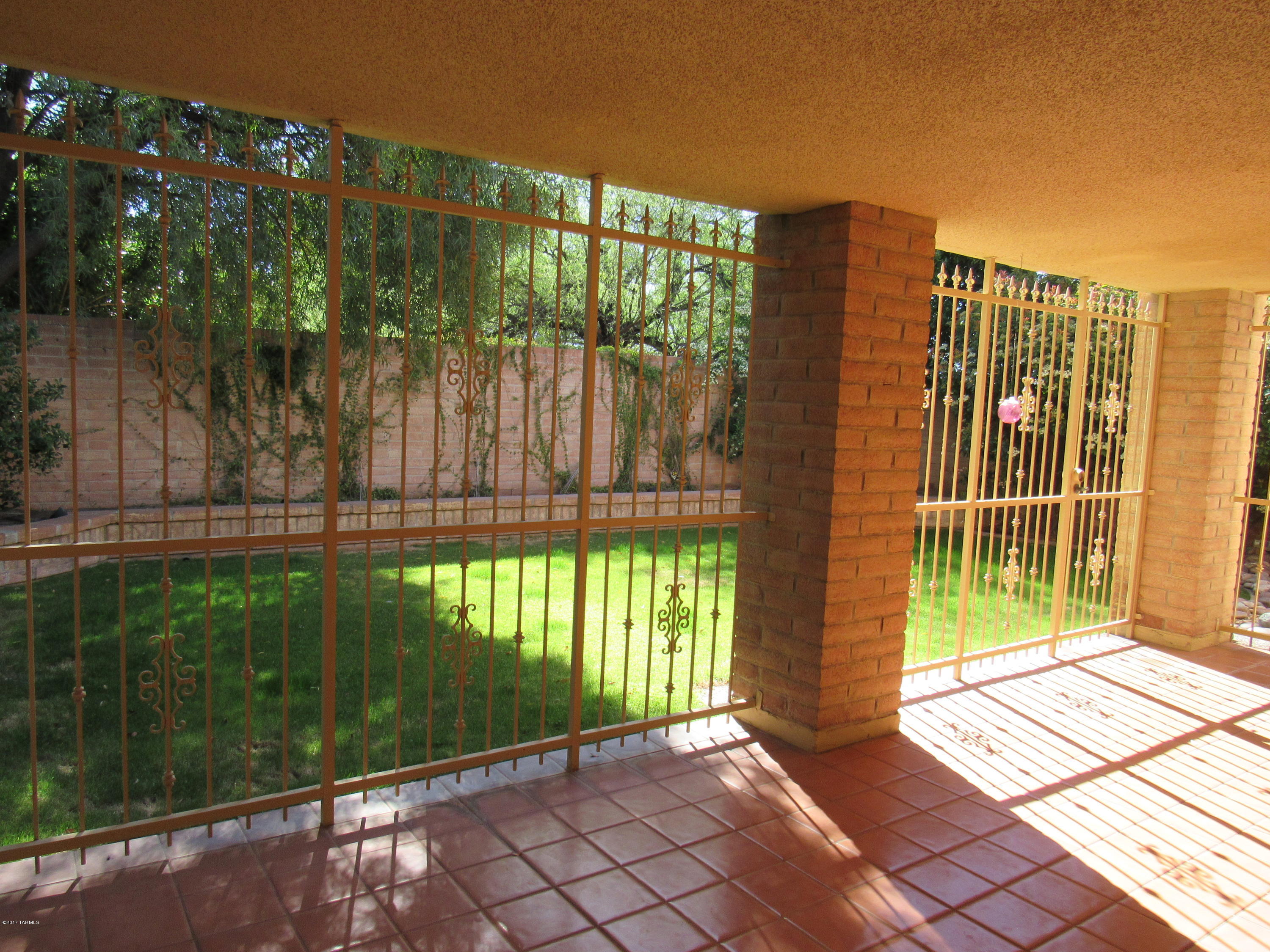 Riverbend Sabino Canyon Rd Amd - Residential