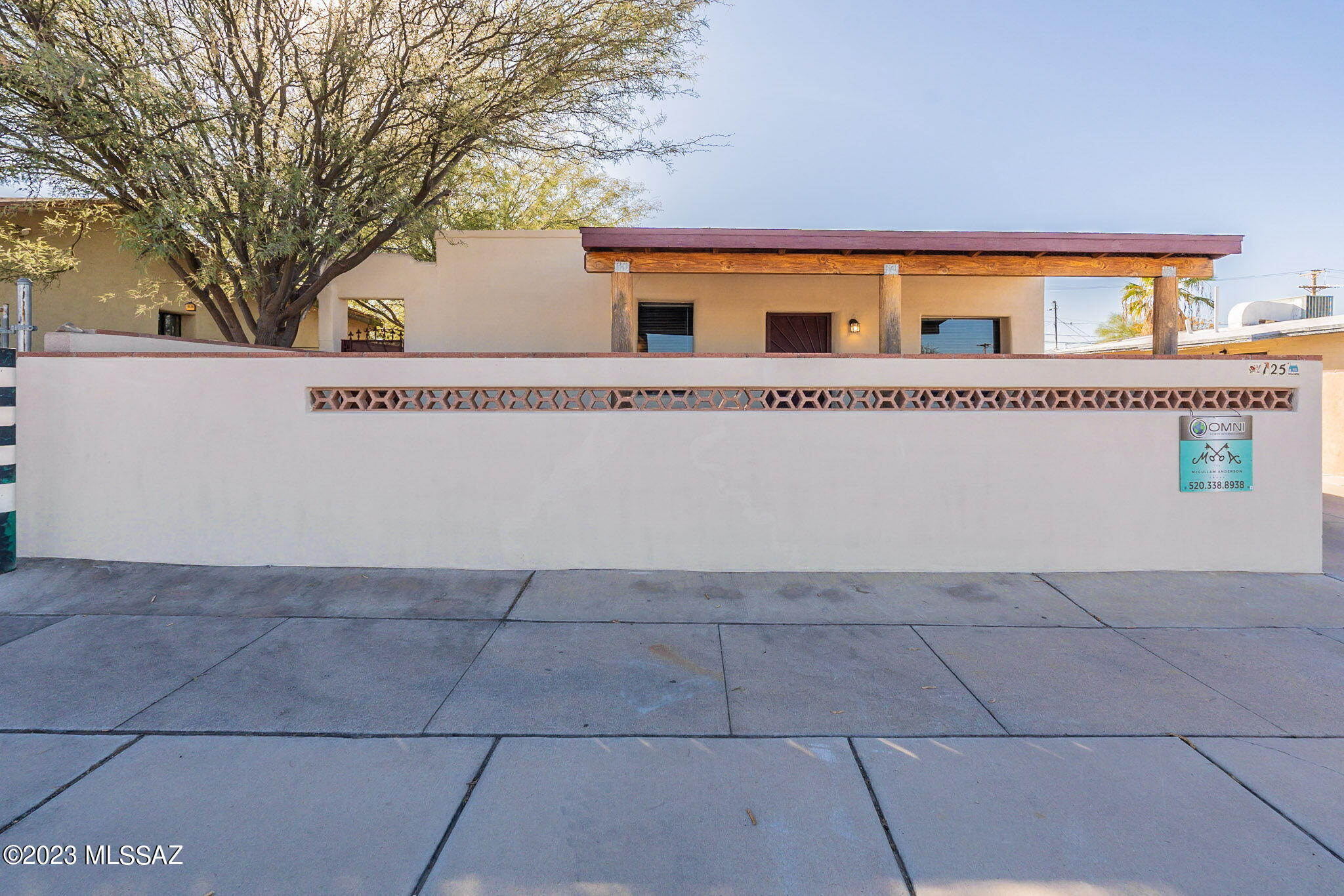 Range priced** Seller will entertain offers between $264,900-274,900*** This charming Tucson bungalow has 3 bedrooms and two baths, its centered on a large lot with gates to enter from the front street or through the alley. Updated bathrooms and fresh paint show charm and cozy. Seller is willing to entertain all offers. Call for your private showing. Updated photos coming 12/10/23.