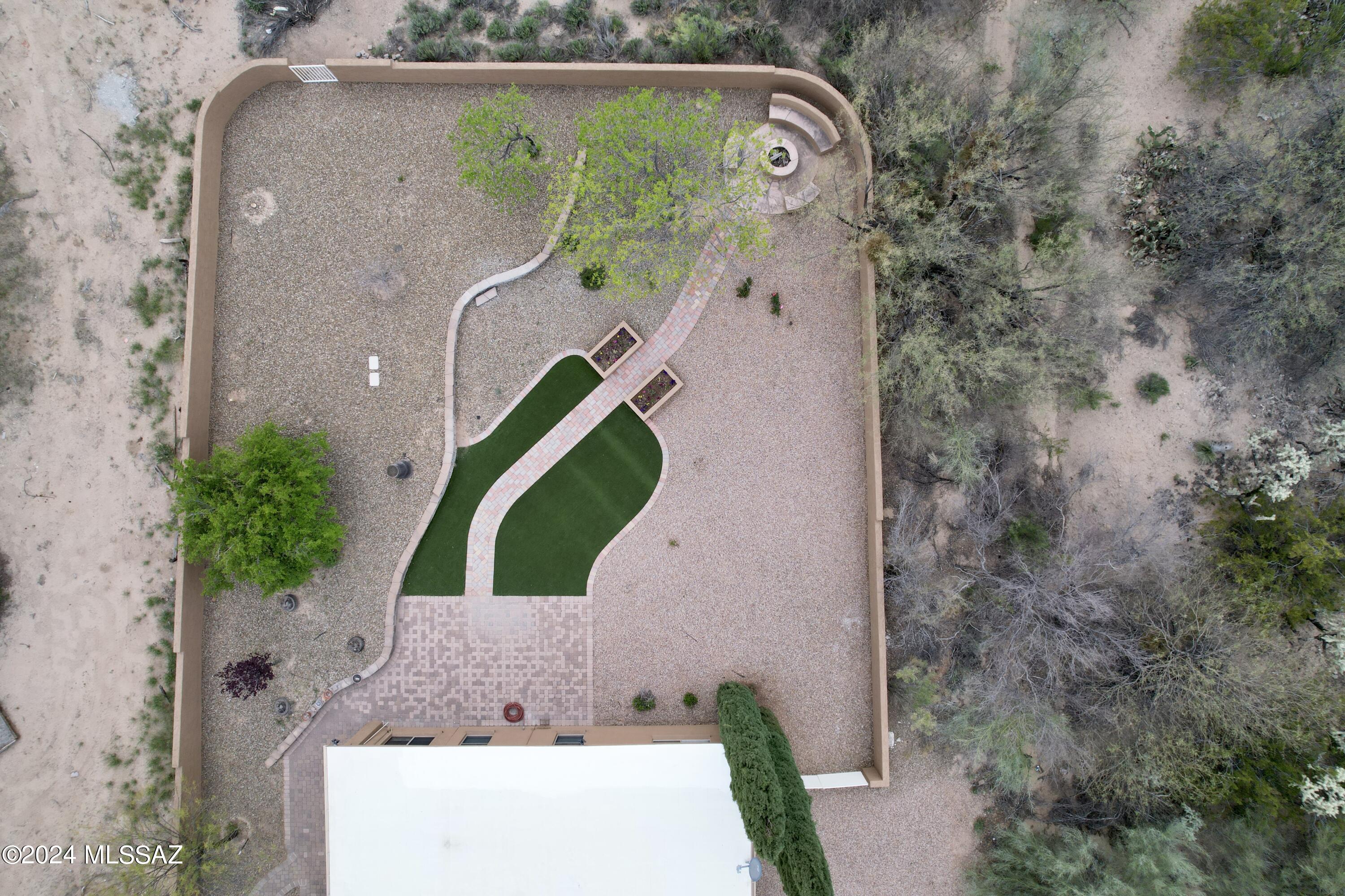 Valle Verde Del Norte (1-100) - Residential