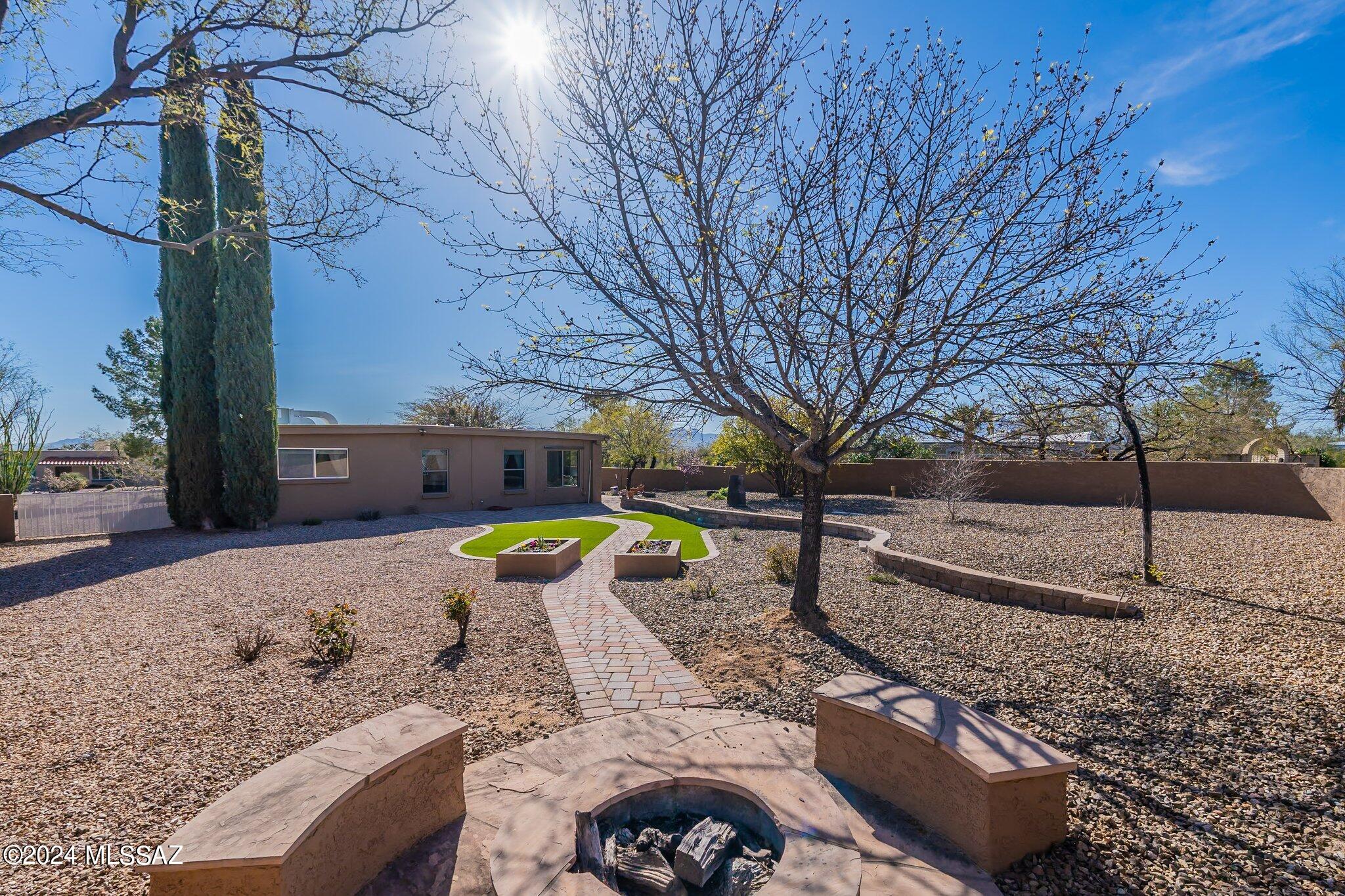 Valle Verde Del Norte (1-100) - Residential