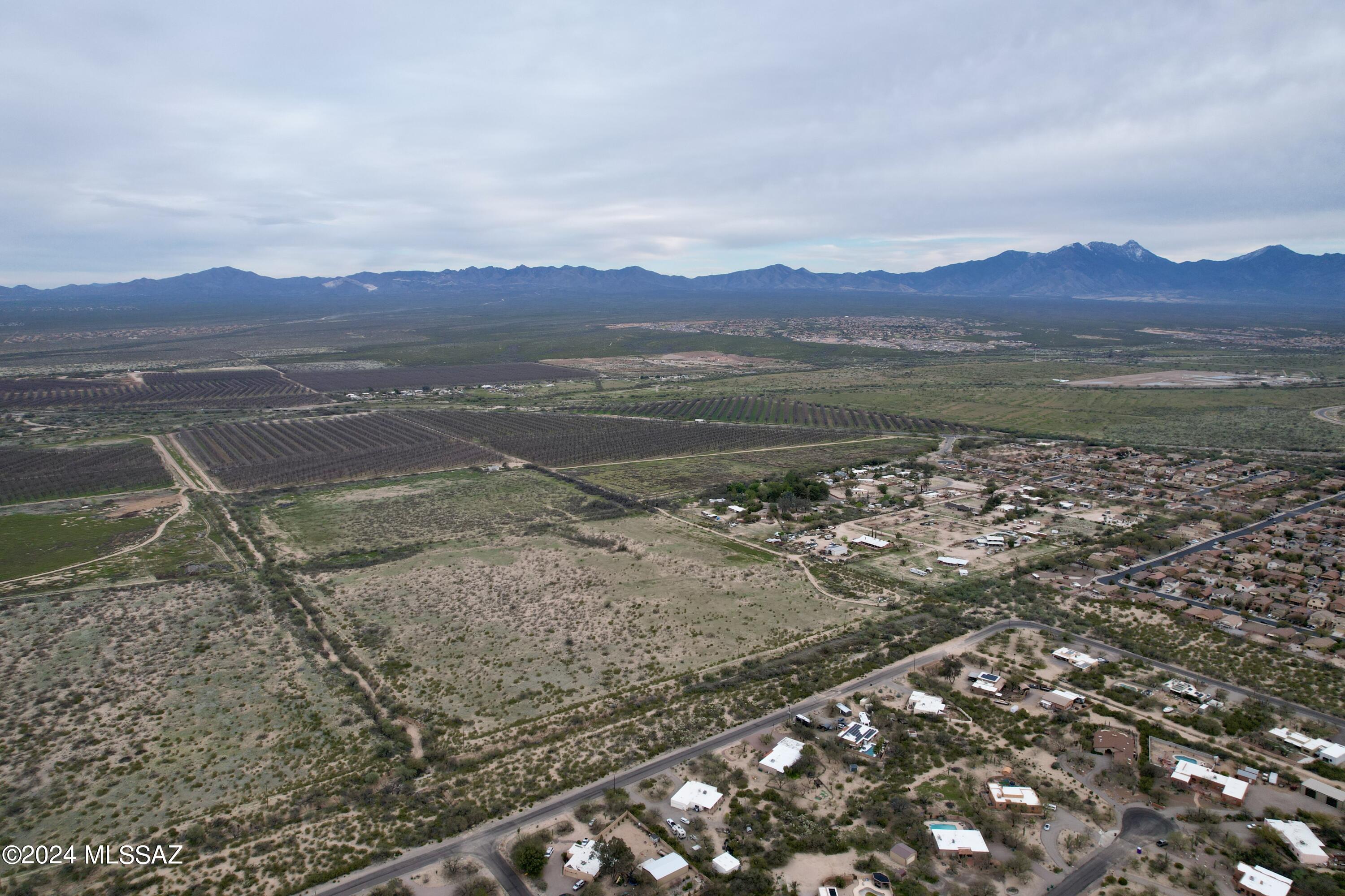 Valle Verde Del Norte (1-100) - Residential