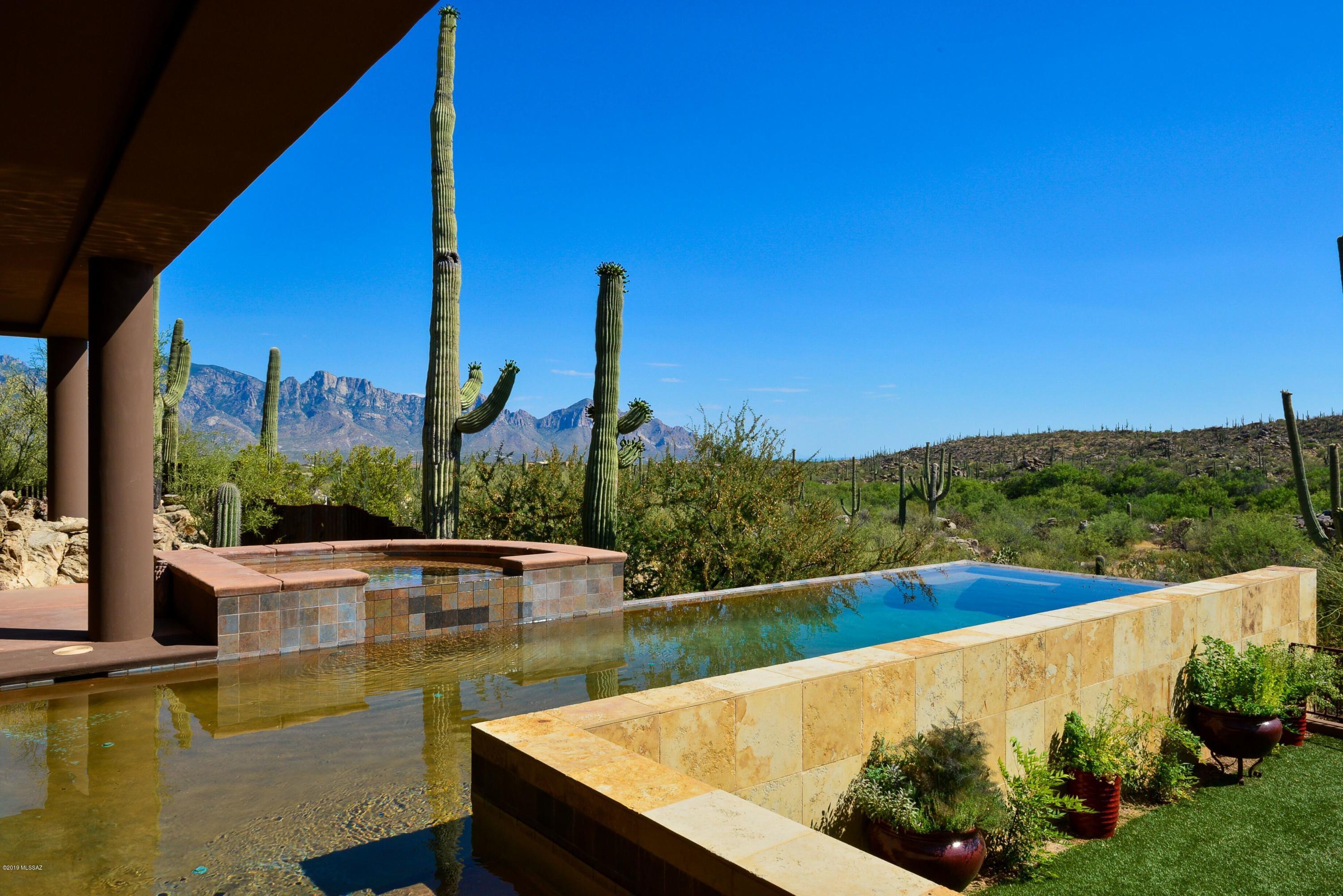 Honey Bee Ridge(The Estates At) - Residential