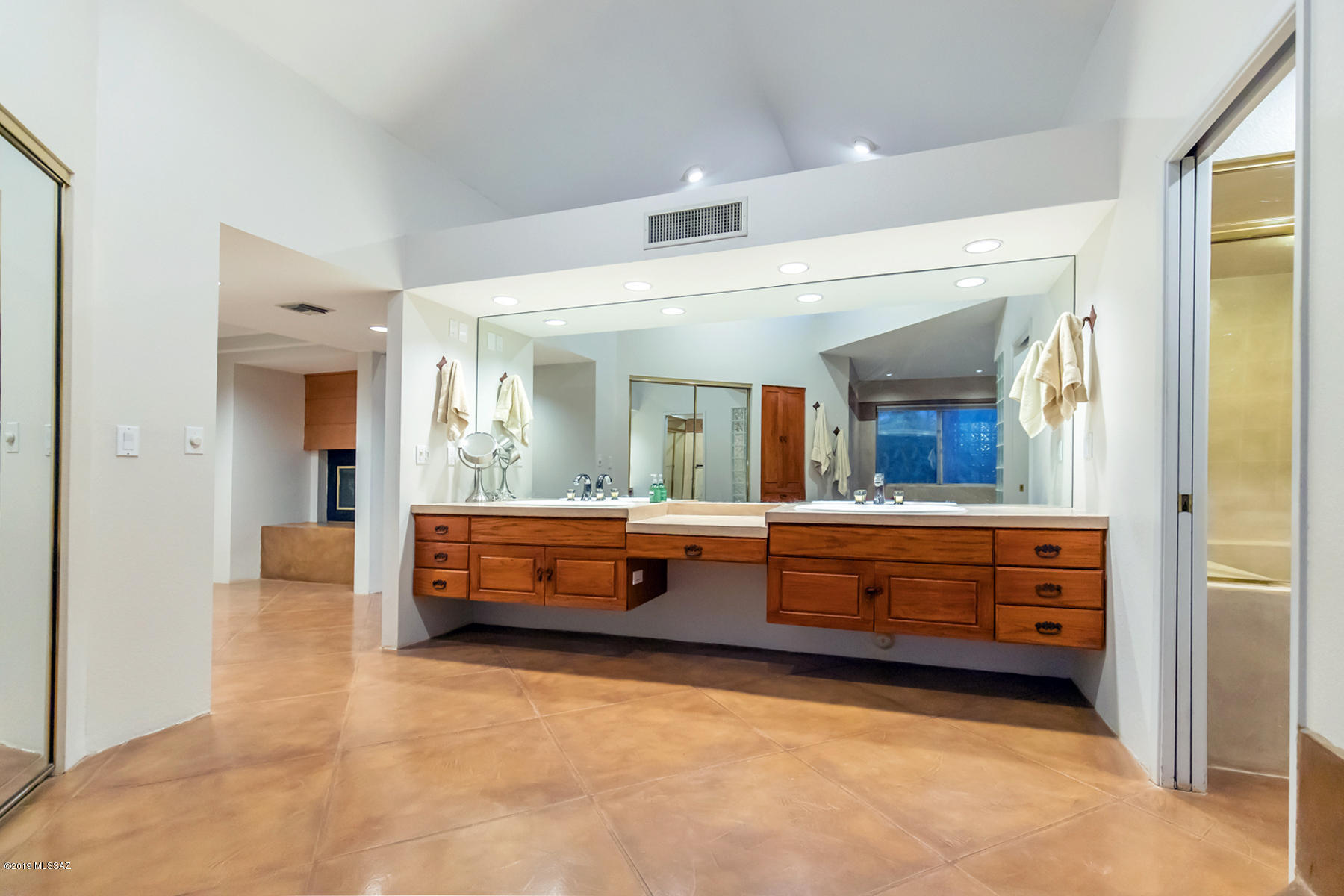 Skyline Bel Air Estates (334-347, 358-366 & 460-501) - Residential
