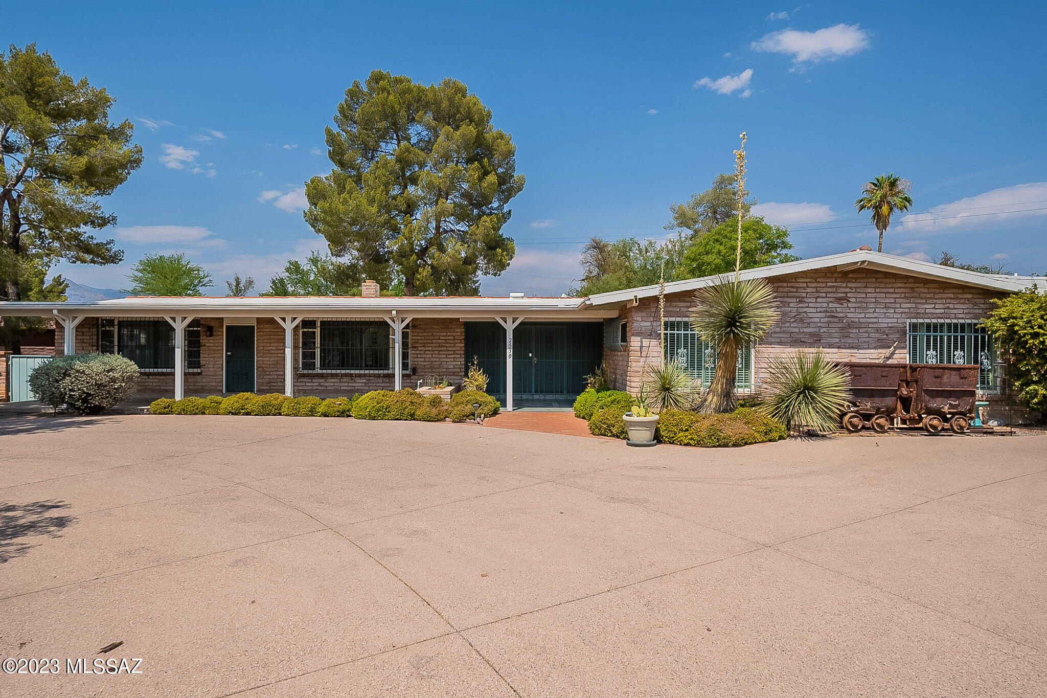 Country Club Estates NO. 1 - Residential