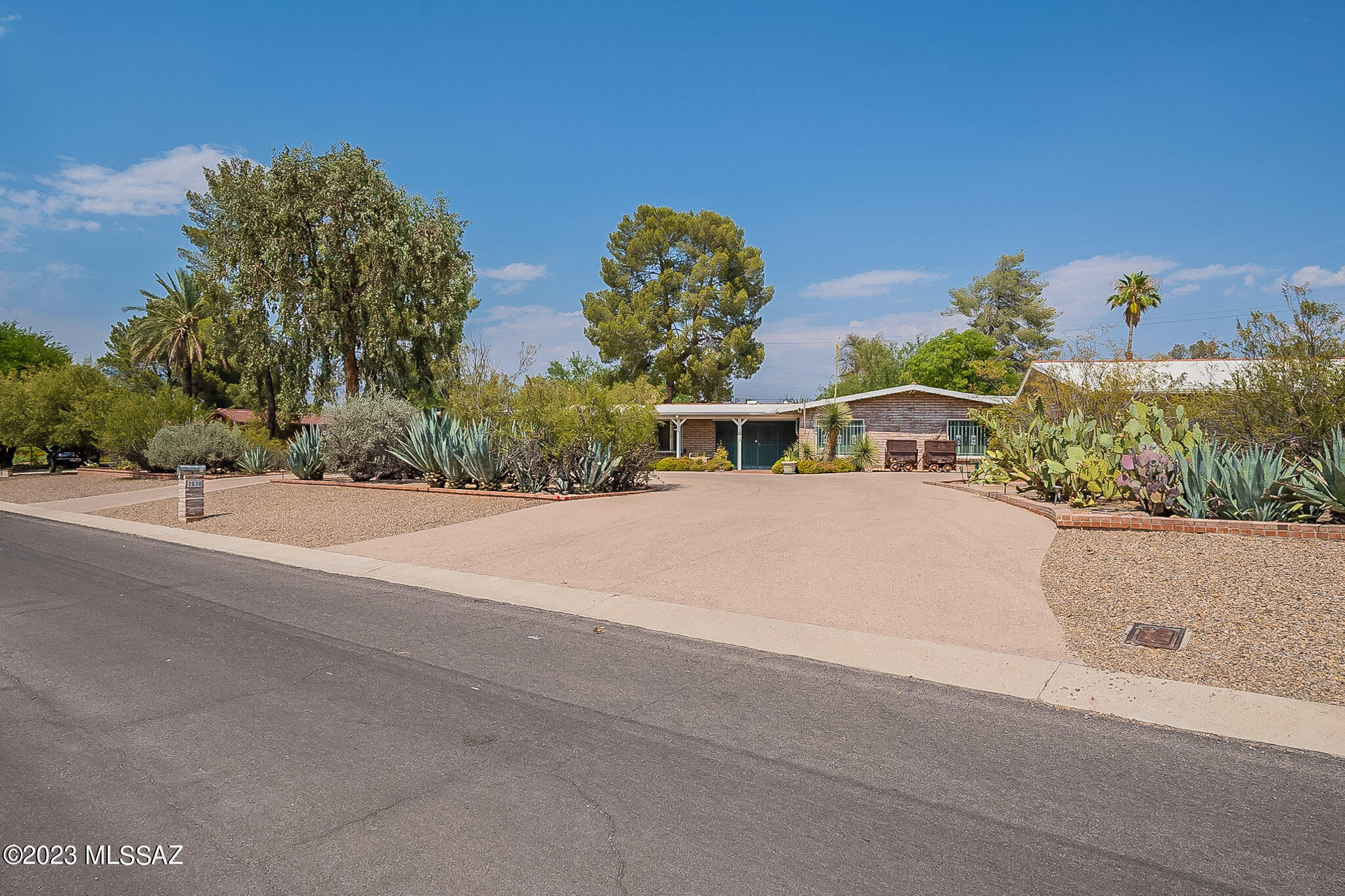 Country Club Estates NO. 1 - Residential