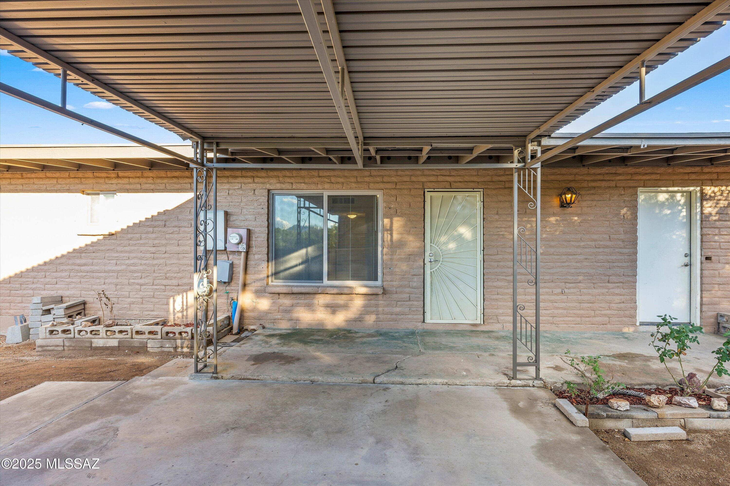Saddle Hills (1-32) - Residential