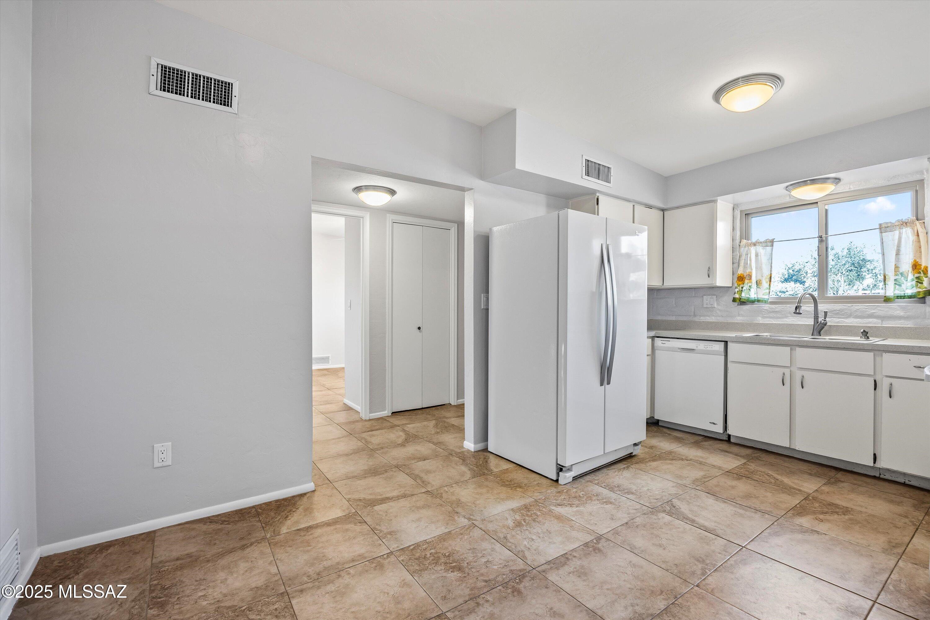 Saddle Hills (1-32) - Residential