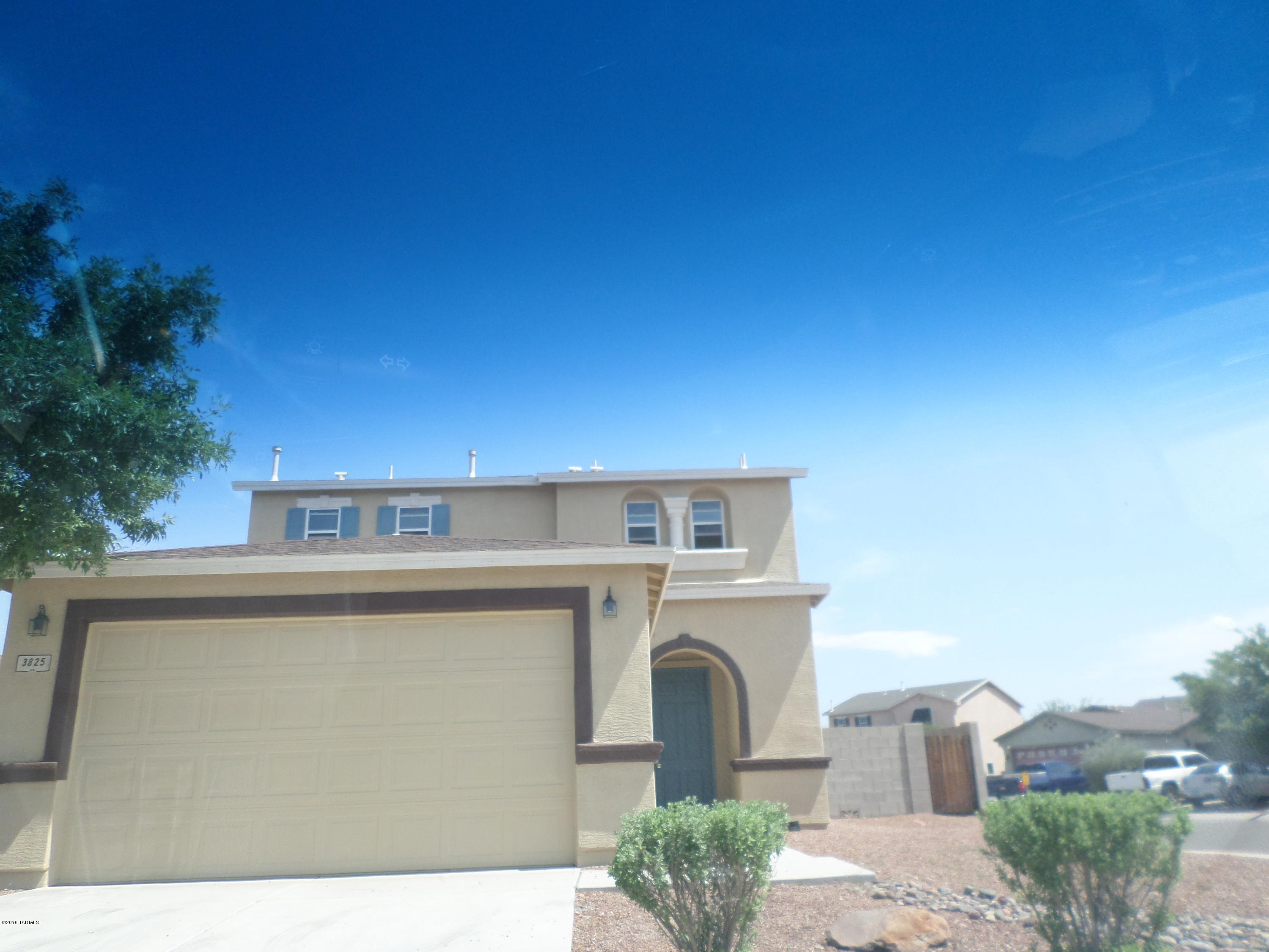 Range pricing- Seller accepts/counters offers $149,900-$159,900. Not an REO or Short Sale! Great Family home on a corner lot. Large living room with formal dining room.  Open kitchen with plenty of cabinets, upgraded gas stove, and large pantry.  Laminate wood floors in dining room and kitchen.  Tile in bathrooms and carpet in bedrooms.  Master bedroom has a huge walk-in closet.  Cultured marble counter tops in bathrooms.  Two-car garage has epoxy painted floor.  Block wall with covered patio.  Move-in ready!