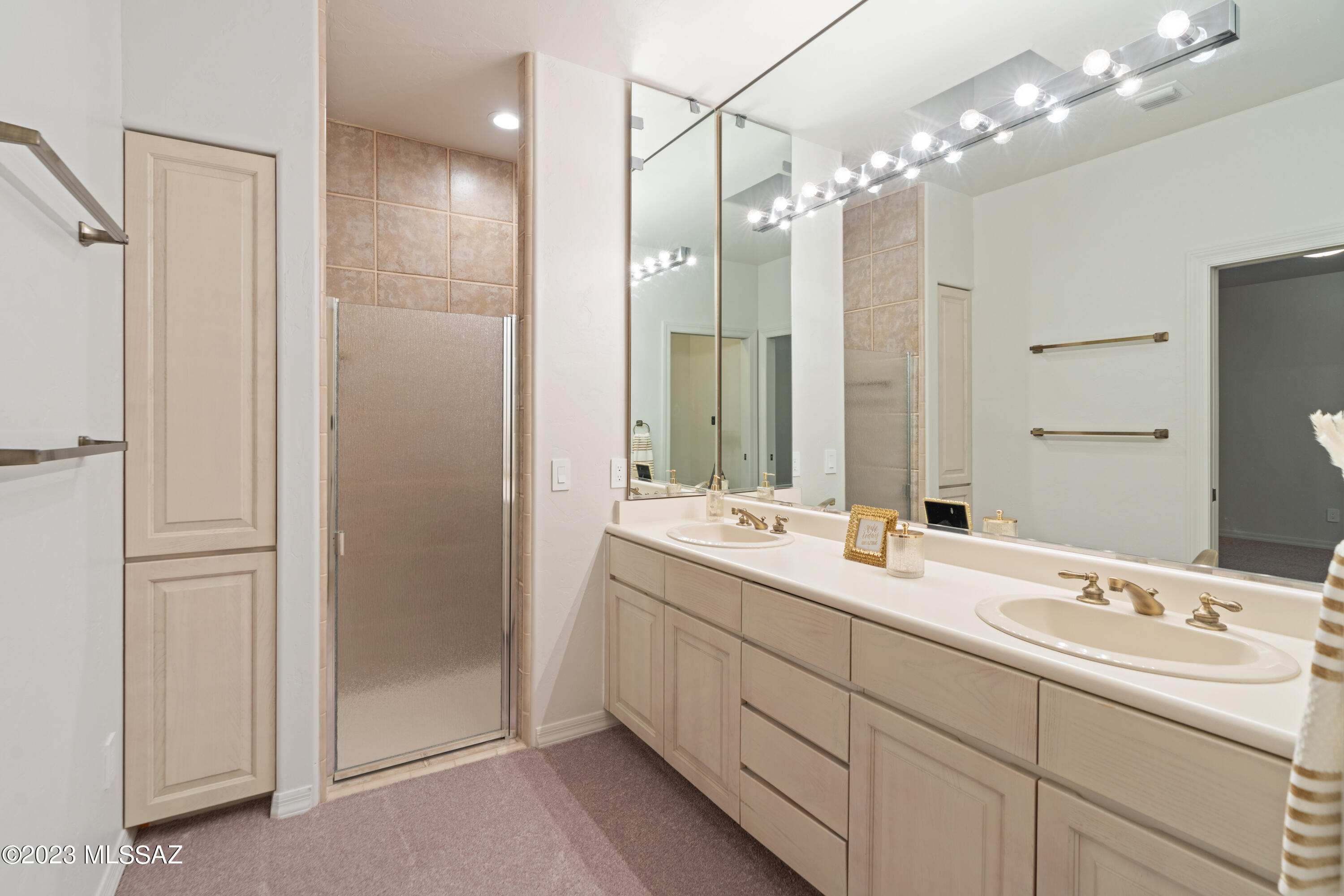 Oro Valley Estates - Residential