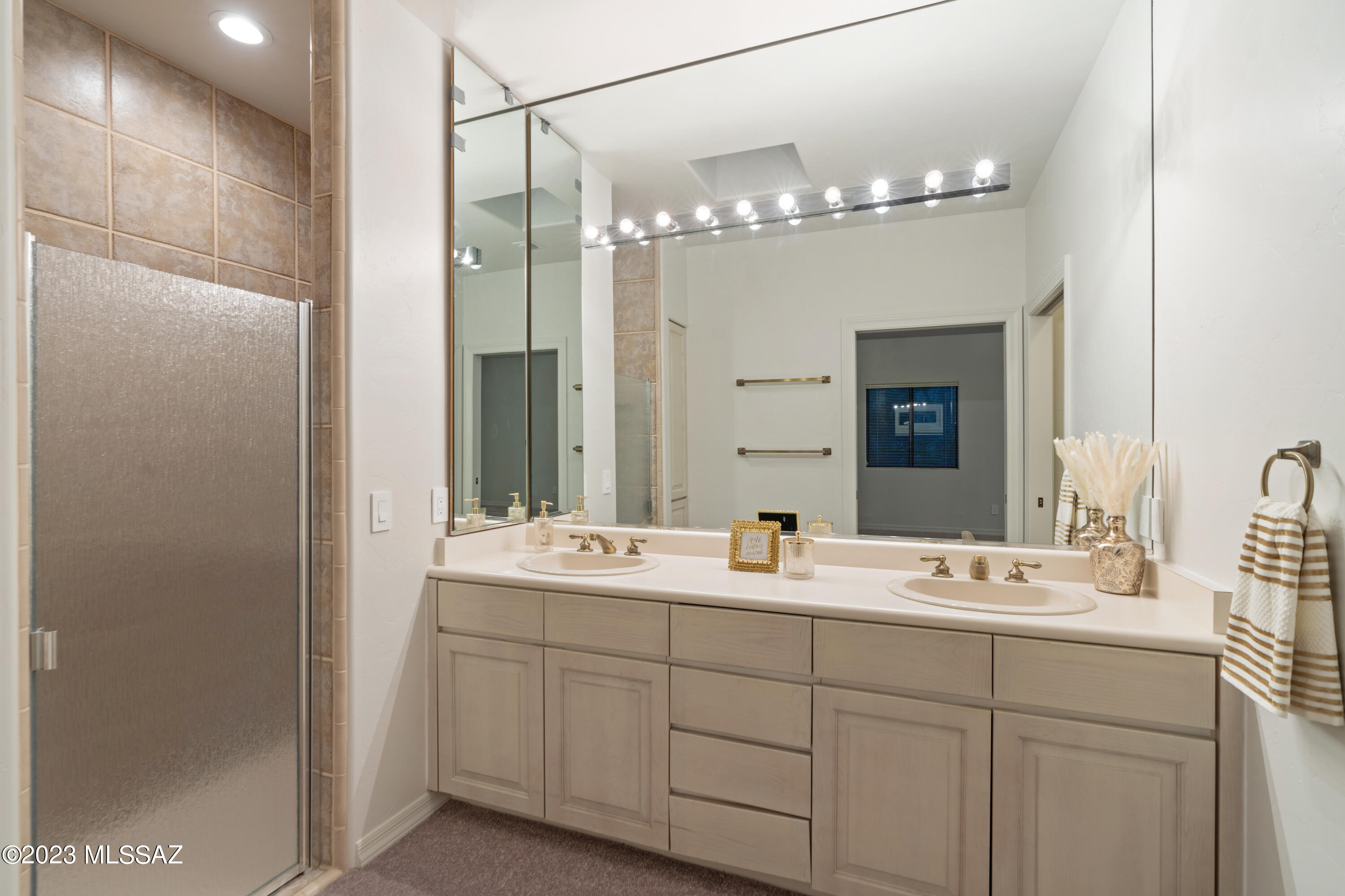 Oro Valley Estates - Residential