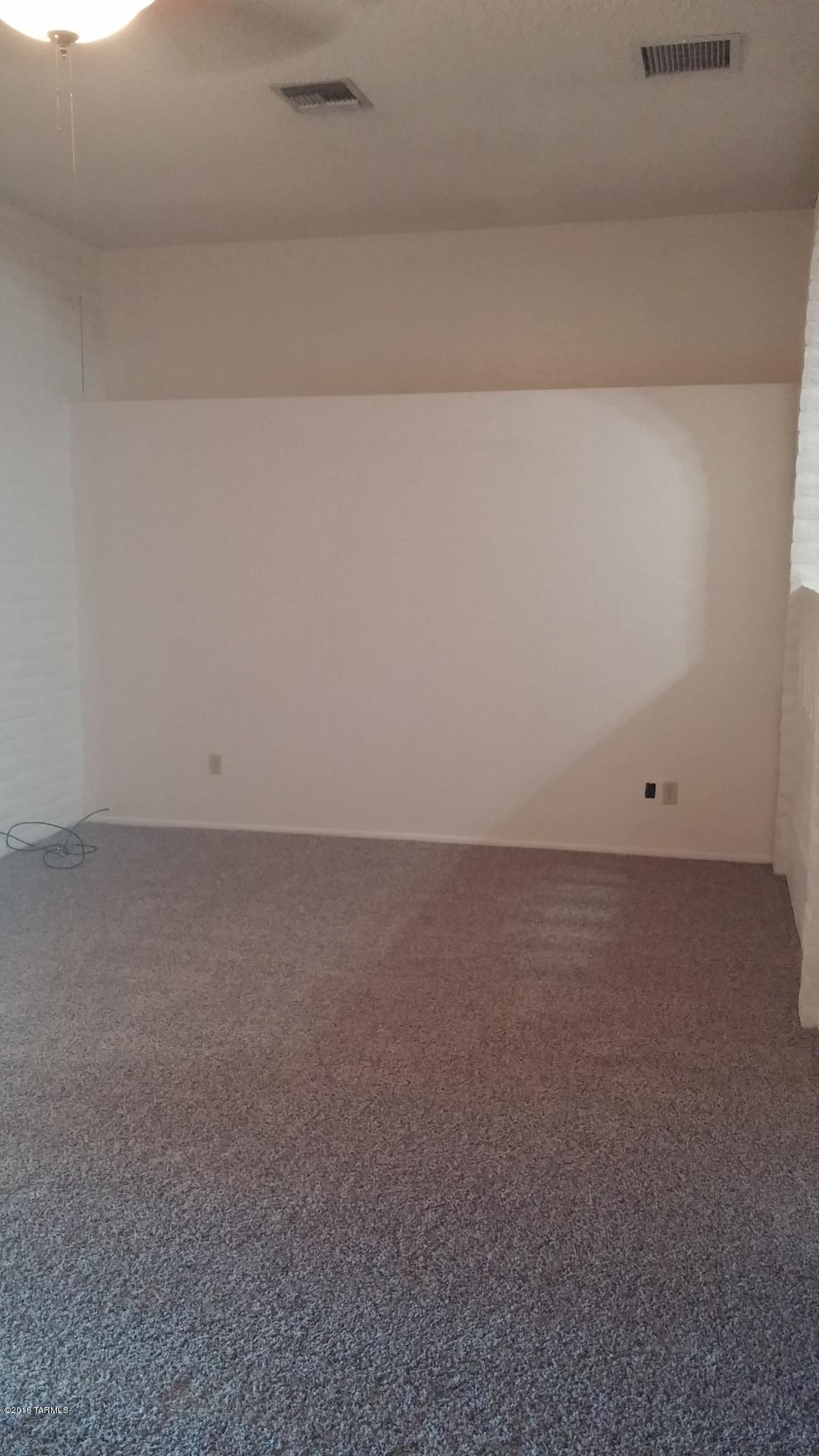 Del Cerro Estates 2 (1-35) - Residential Lease
