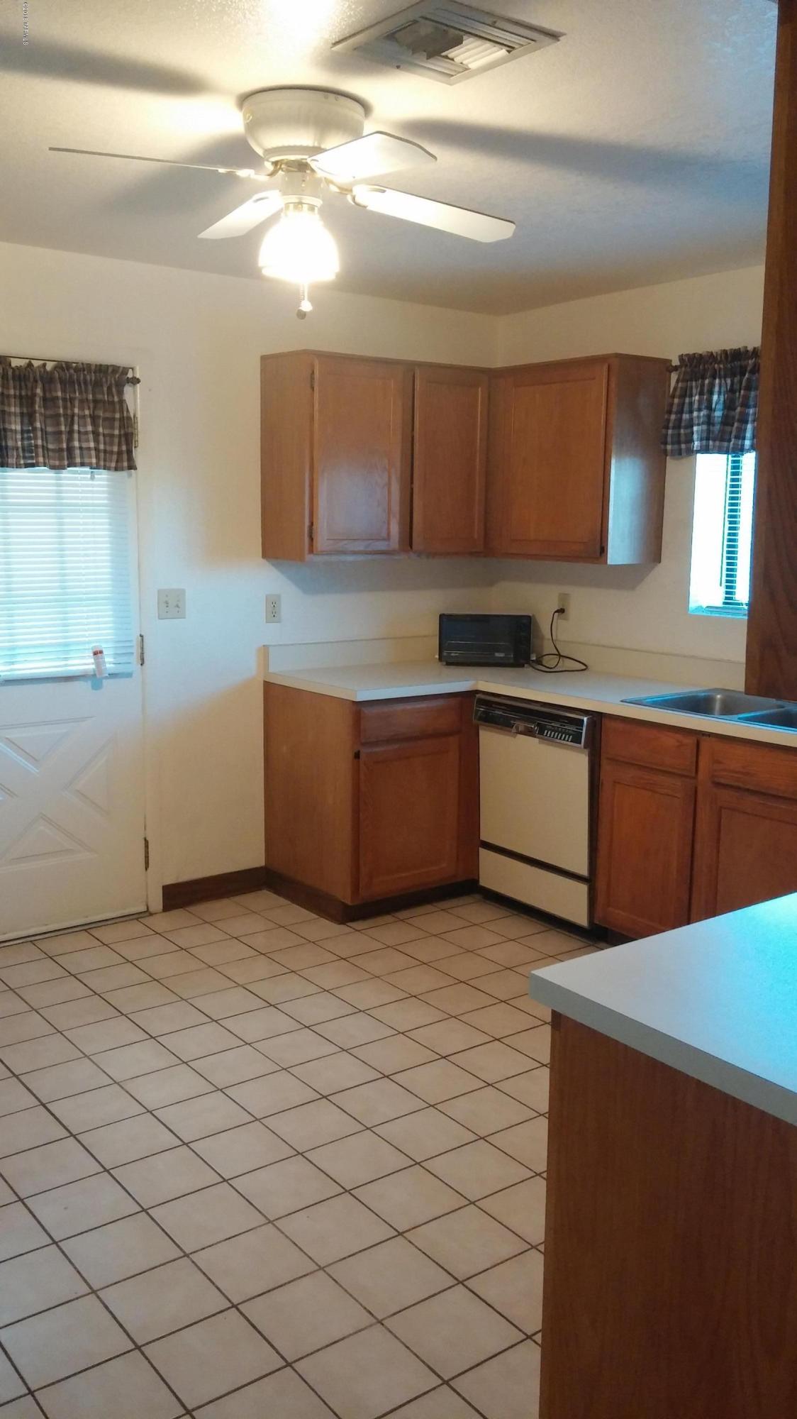 Del Cerro Estates 2 (1-35) - Residential Lease