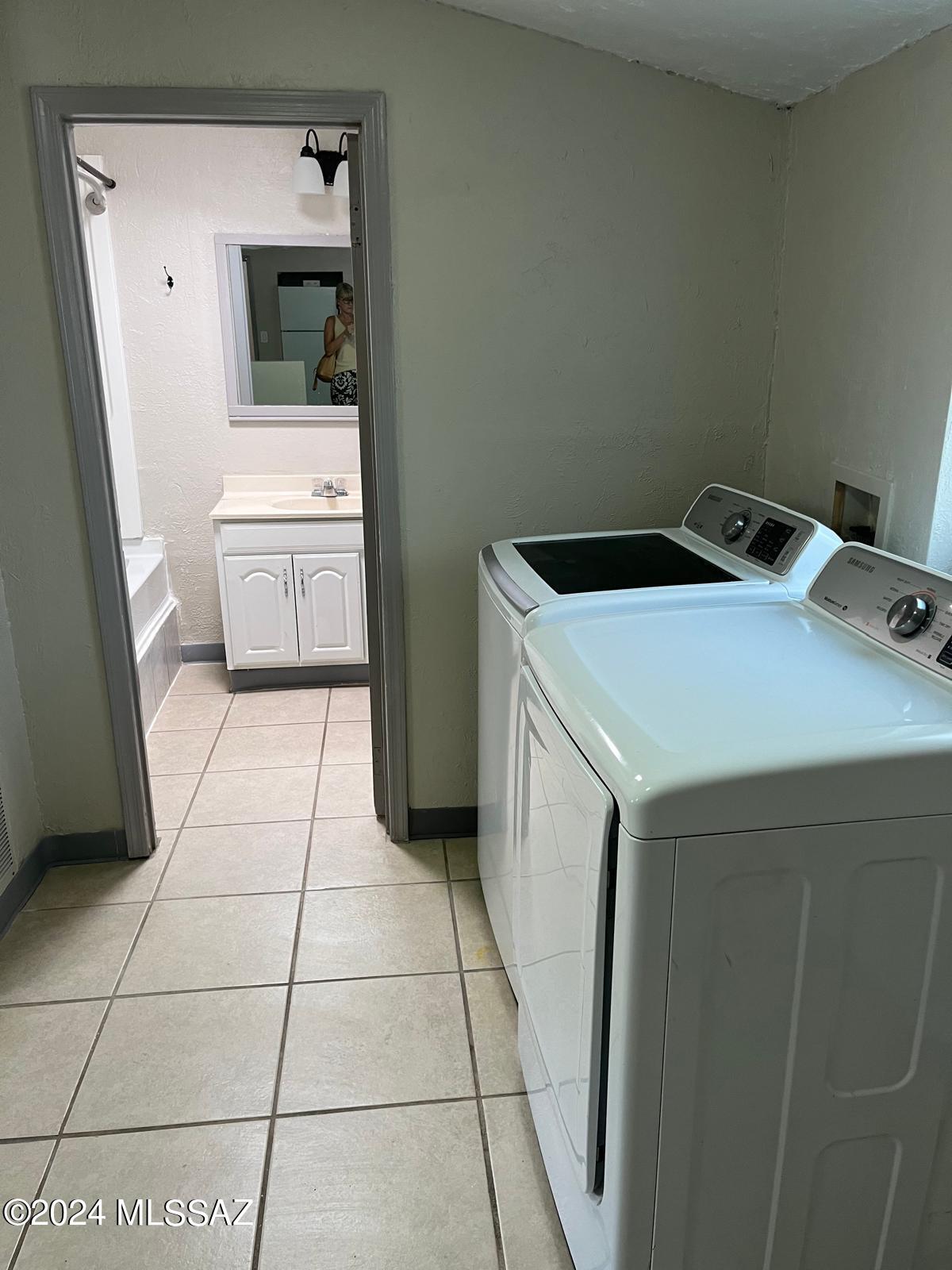 Grant Rd Park 2 - Residential Lease