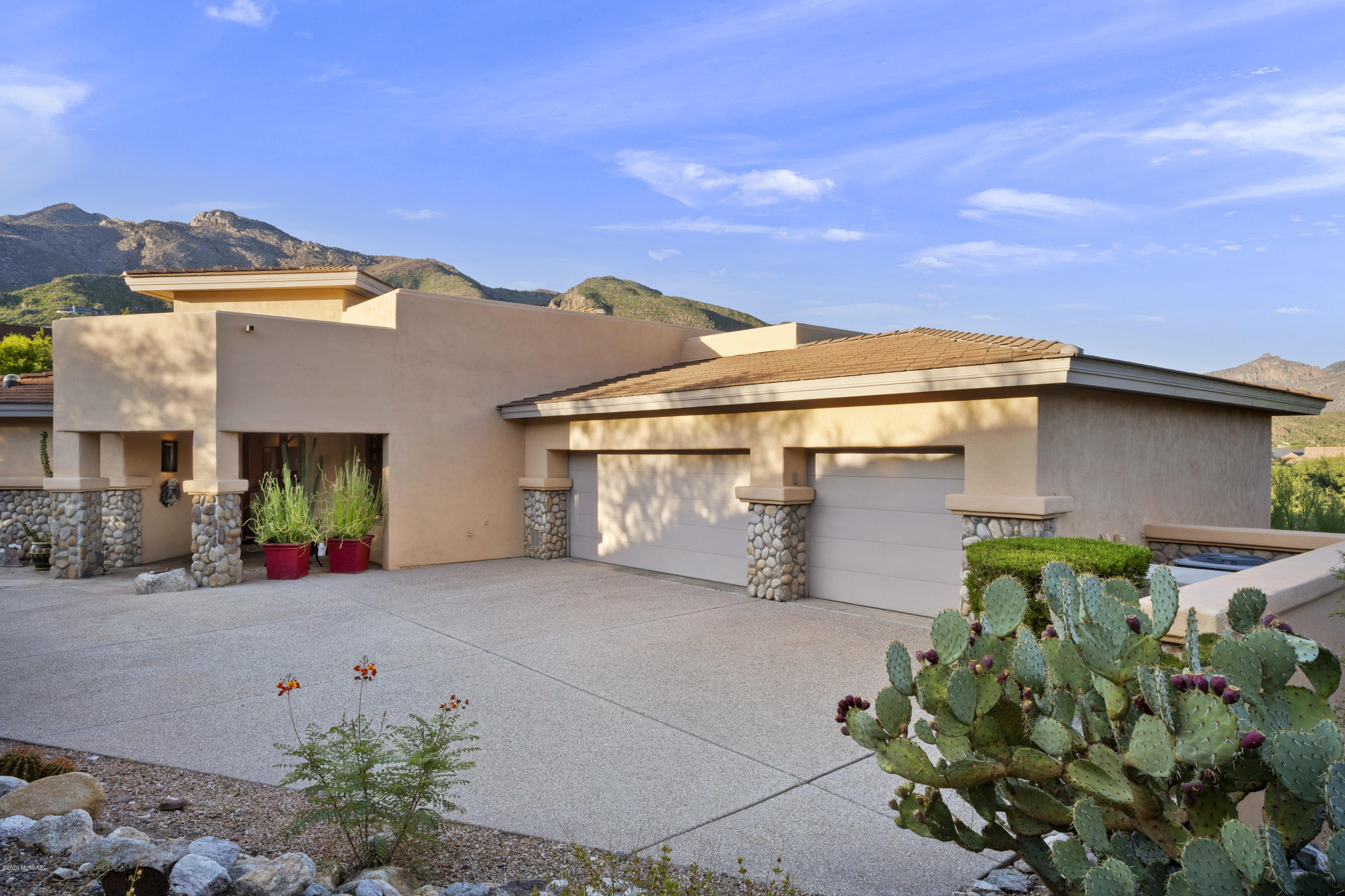 Whaleback Ridge Estates at Ventana Canyon (1-30) - Residential