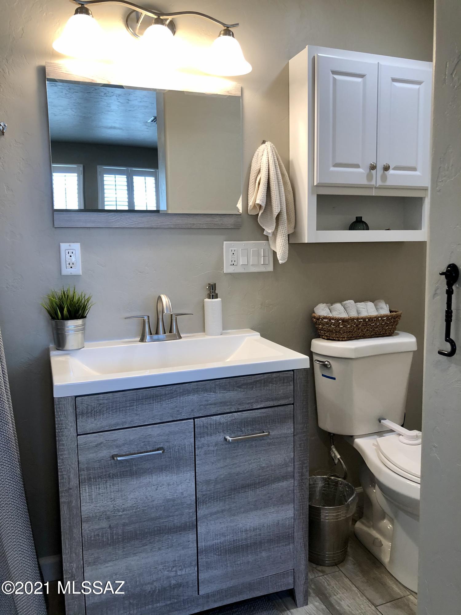 Desert Aire Addition - Residential