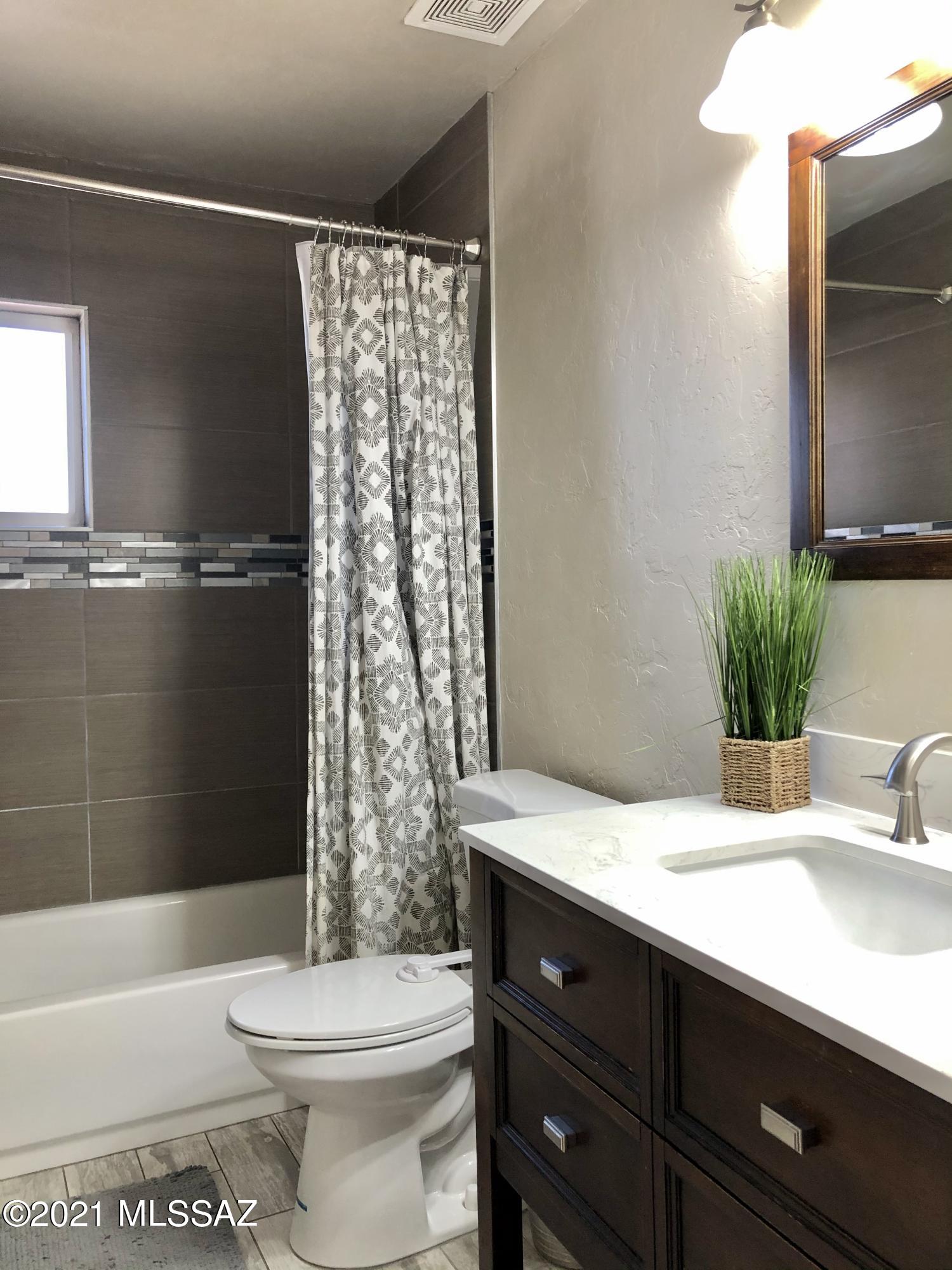 Desert Aire Addition - Residential