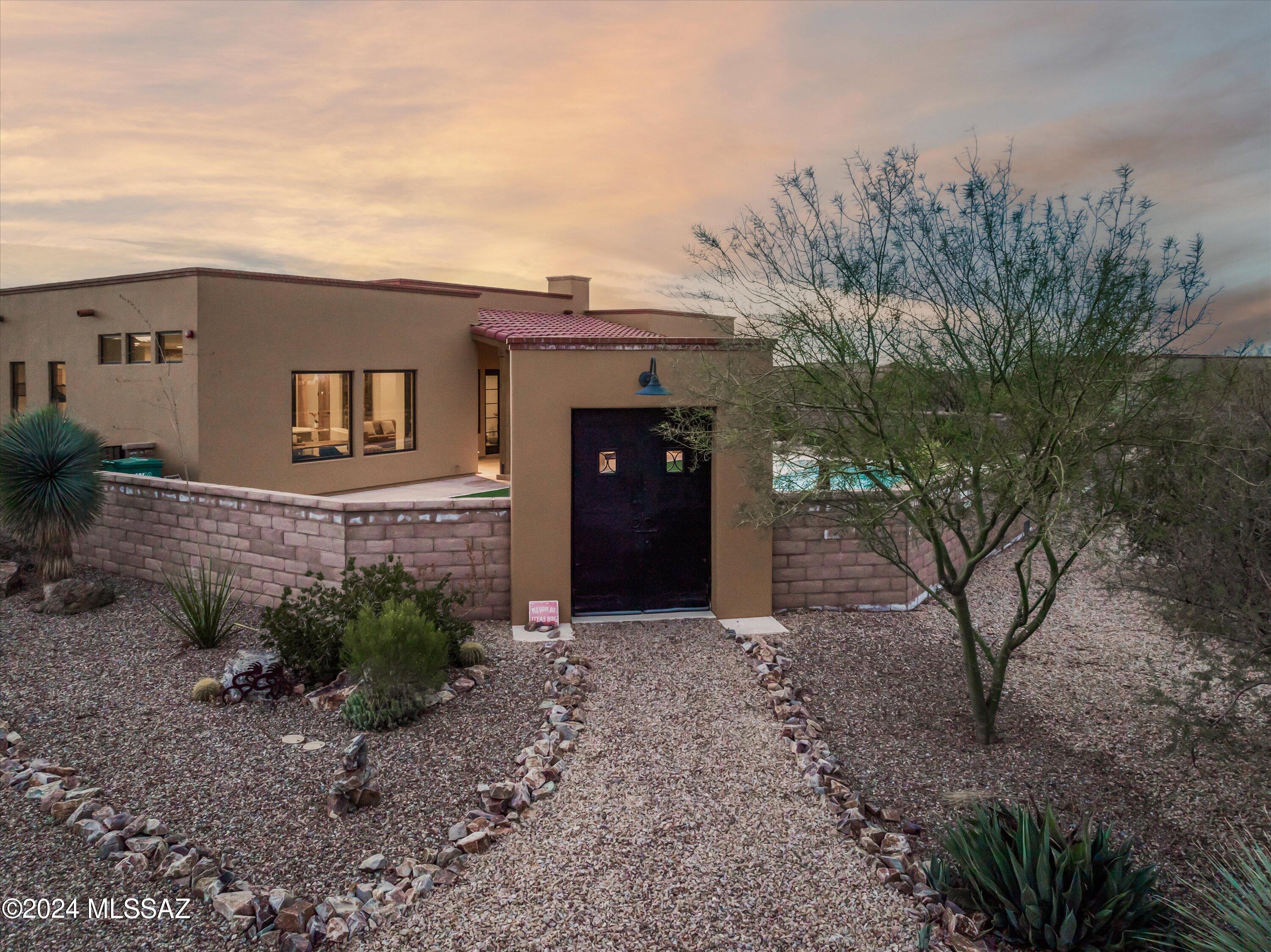 Coyote Creek (1-395) - Residential