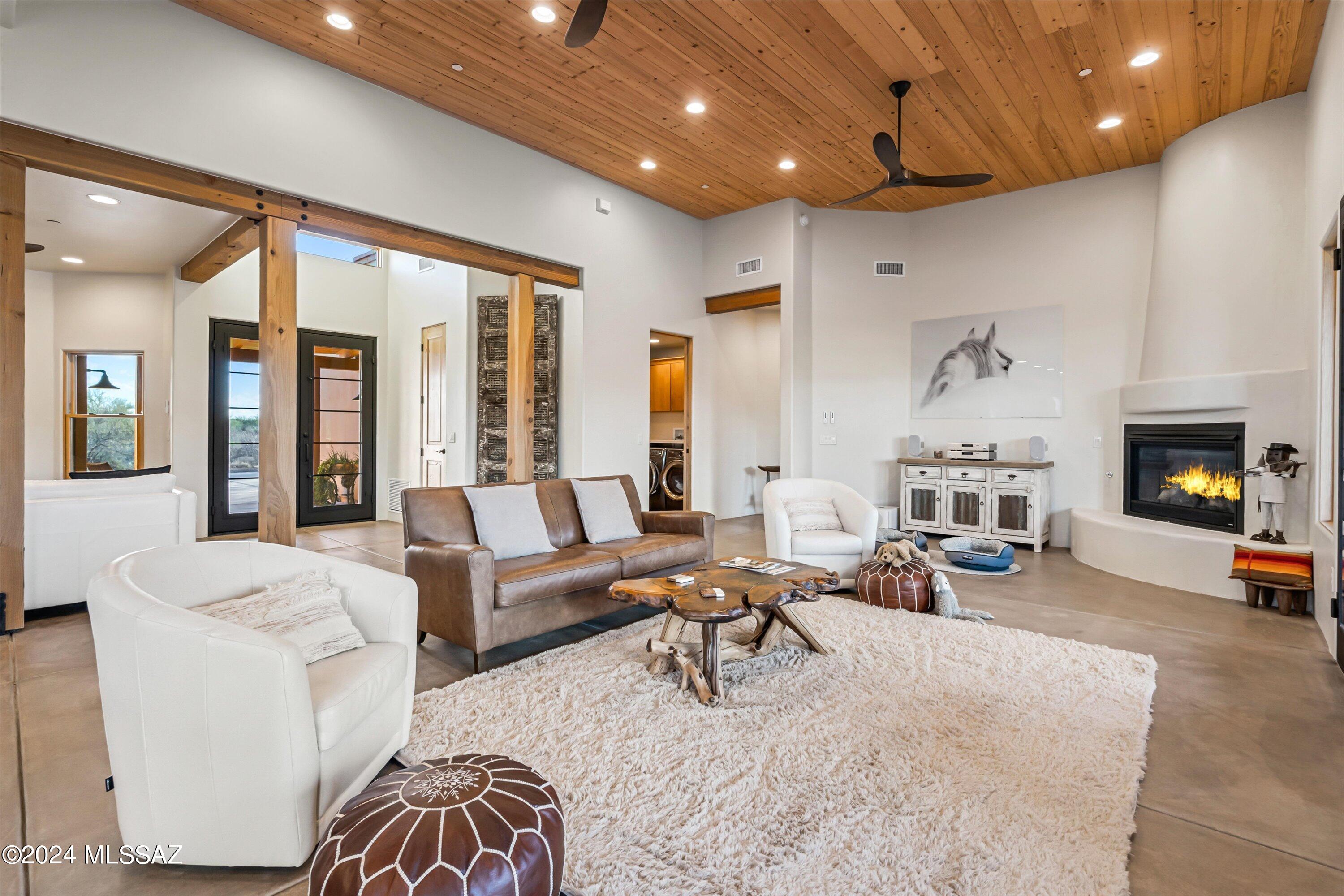 Coyote Creek (1-395) - Residential