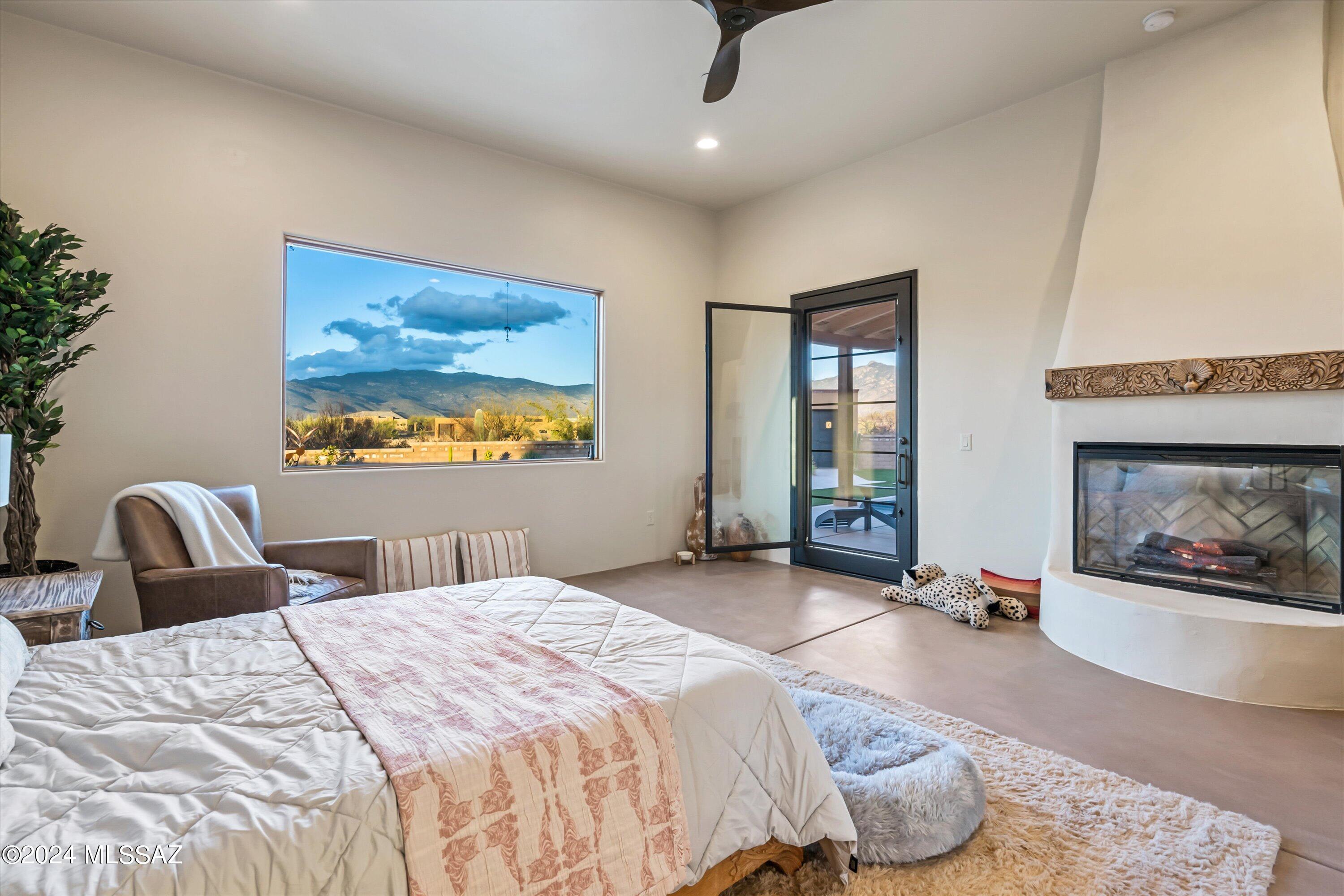 Coyote Creek (1-395) - Residential