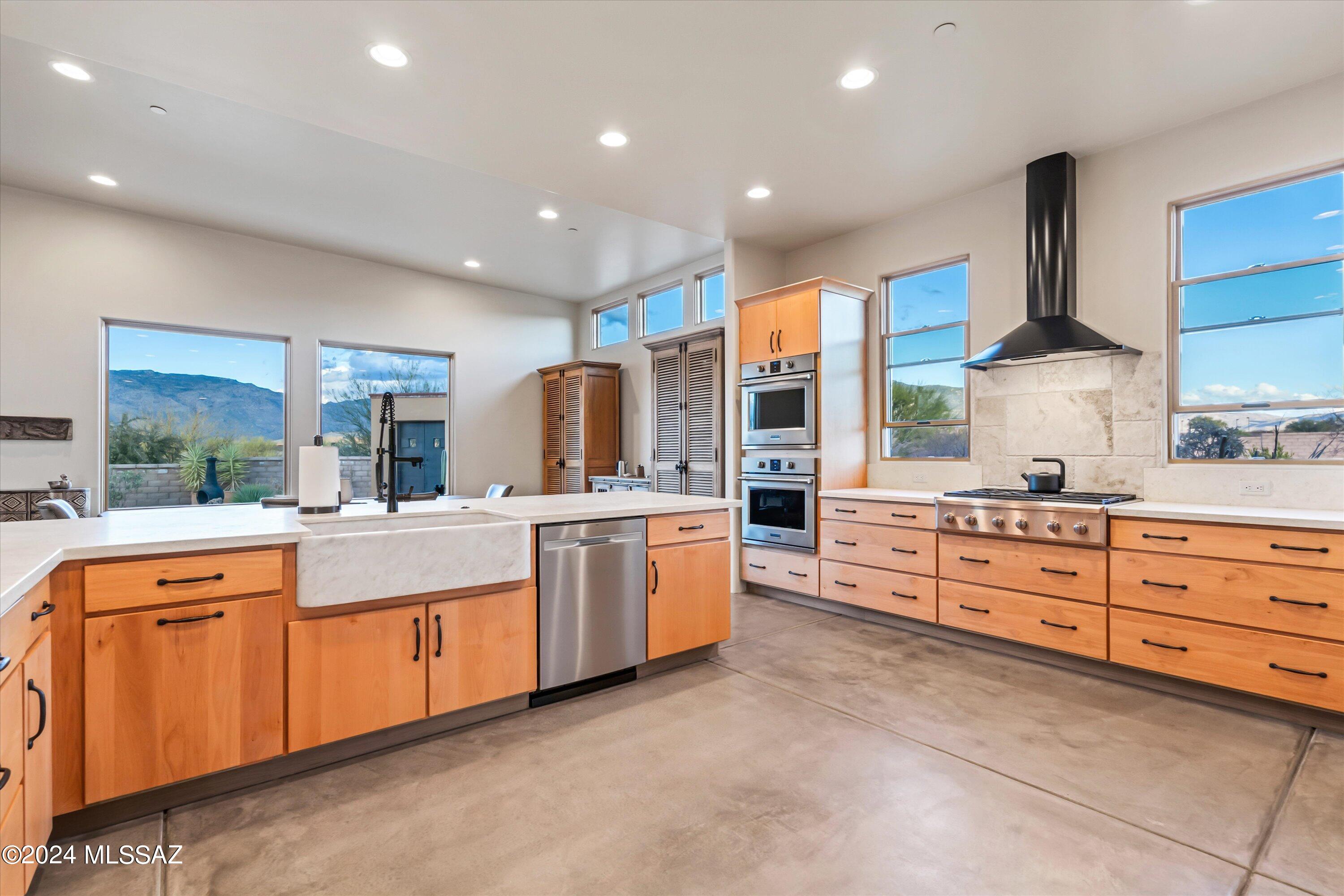 Coyote Creek (1-395) - Residential