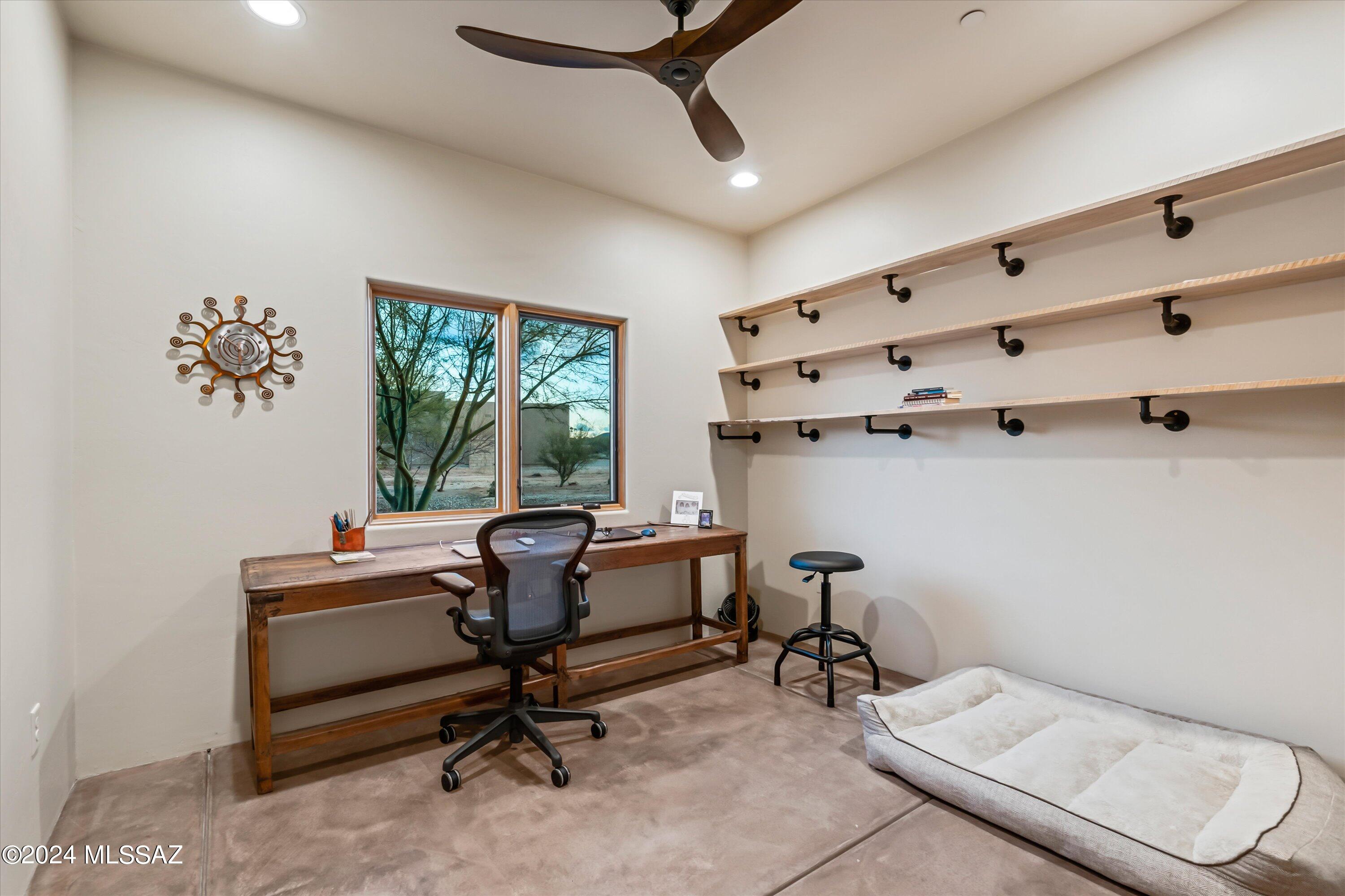 Coyote Creek (1-395) - Residential