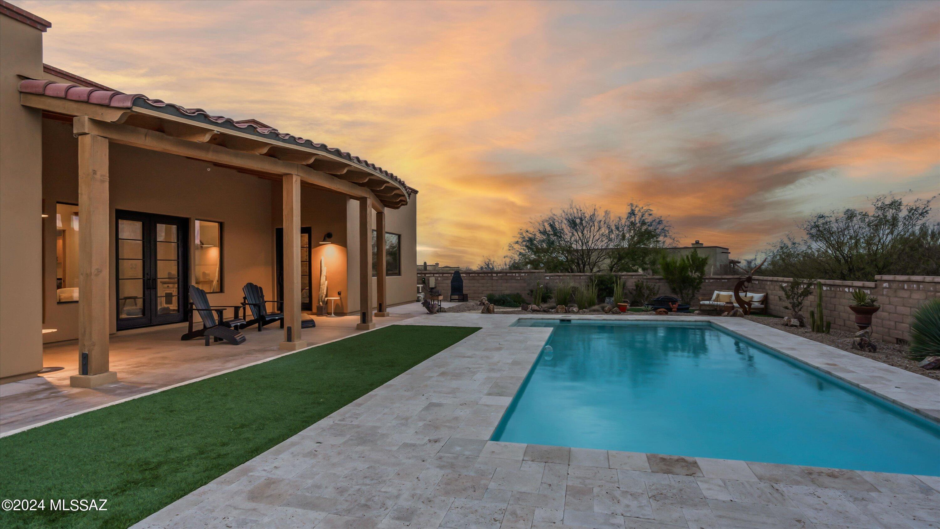 Coyote Creek (1-395) - Residential